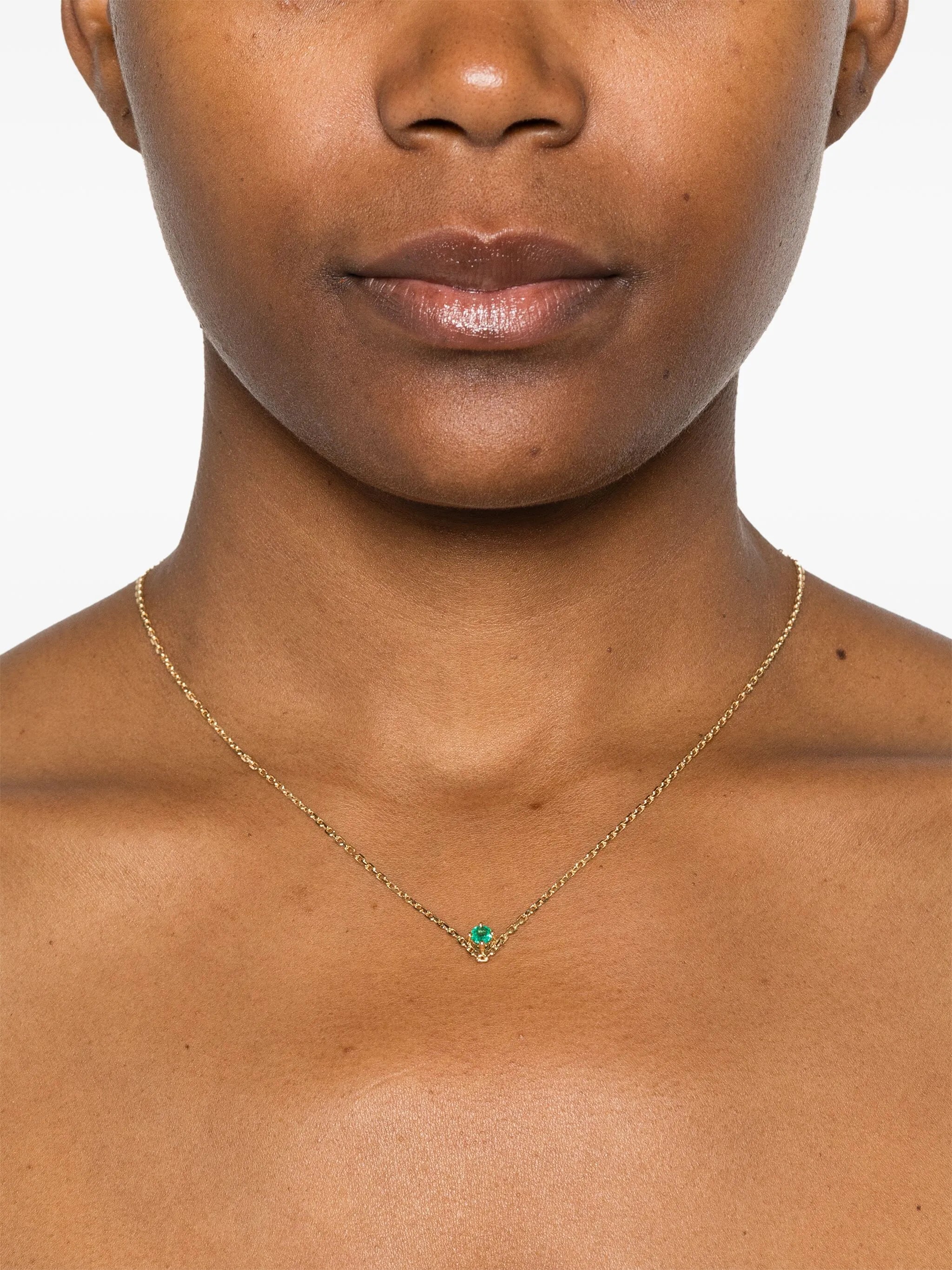 18kt yellow gold Solitaire V emerald pendant necklace