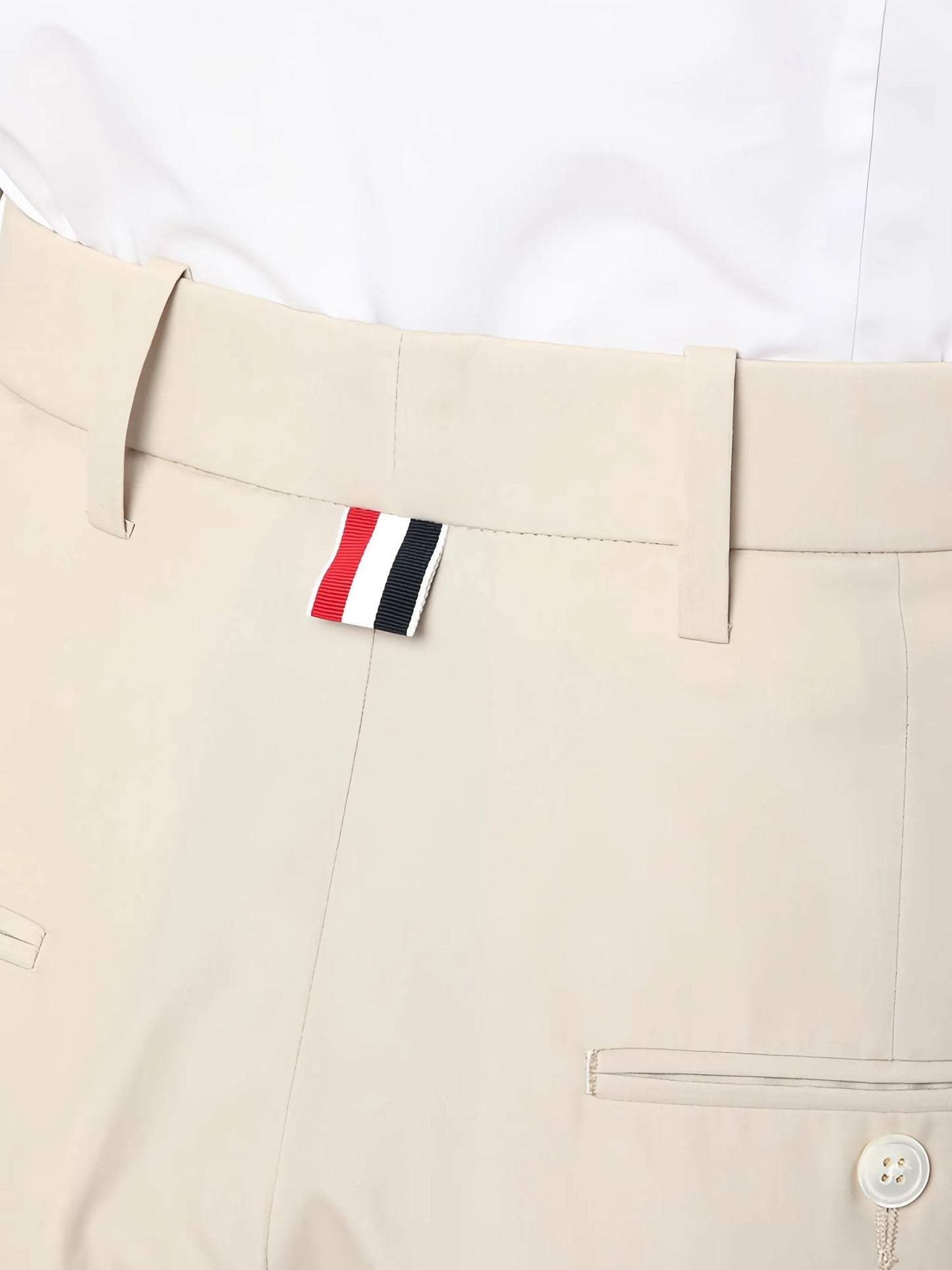 high-waist pleated shorts