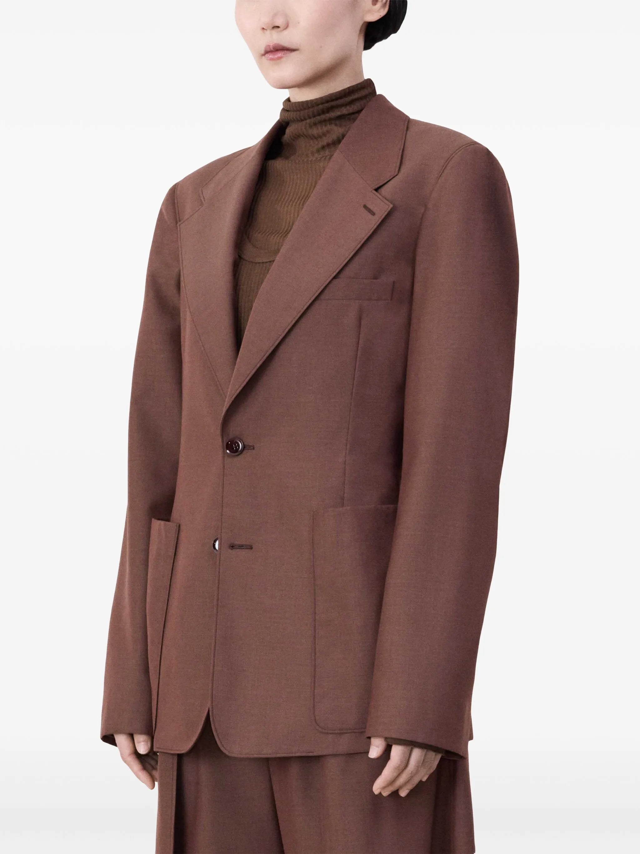 single-breasted blazer