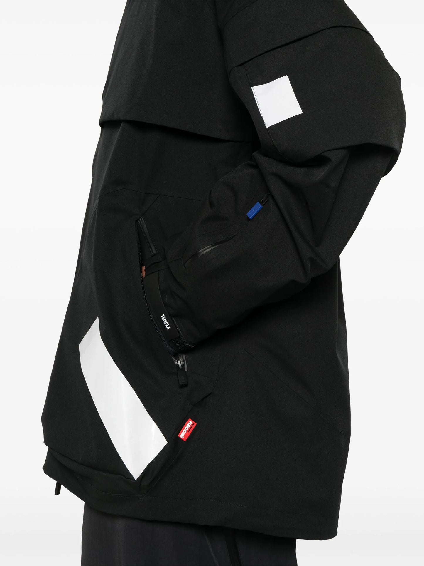 Catalyst Lite snow coat