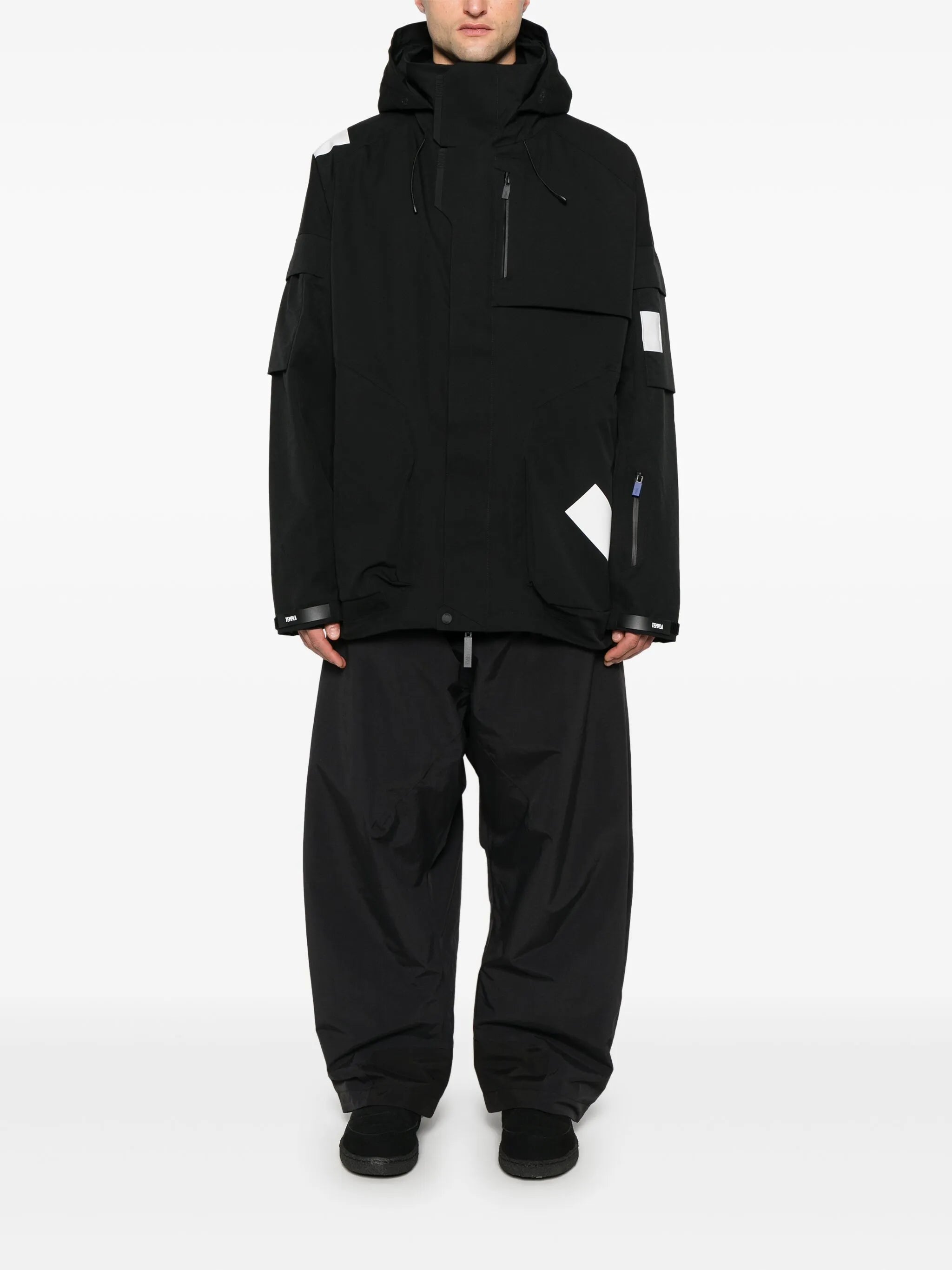 Catalyst Lite snow coat