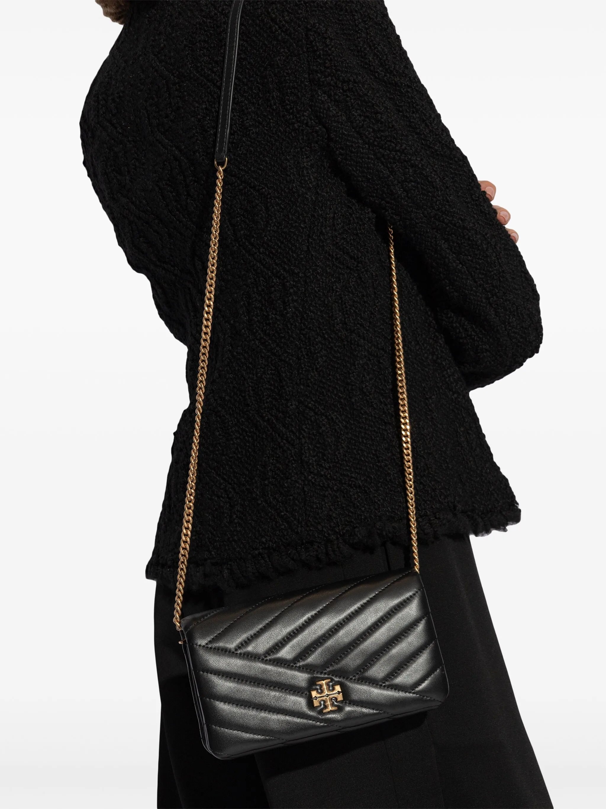 Kira Chevron Chain wallet