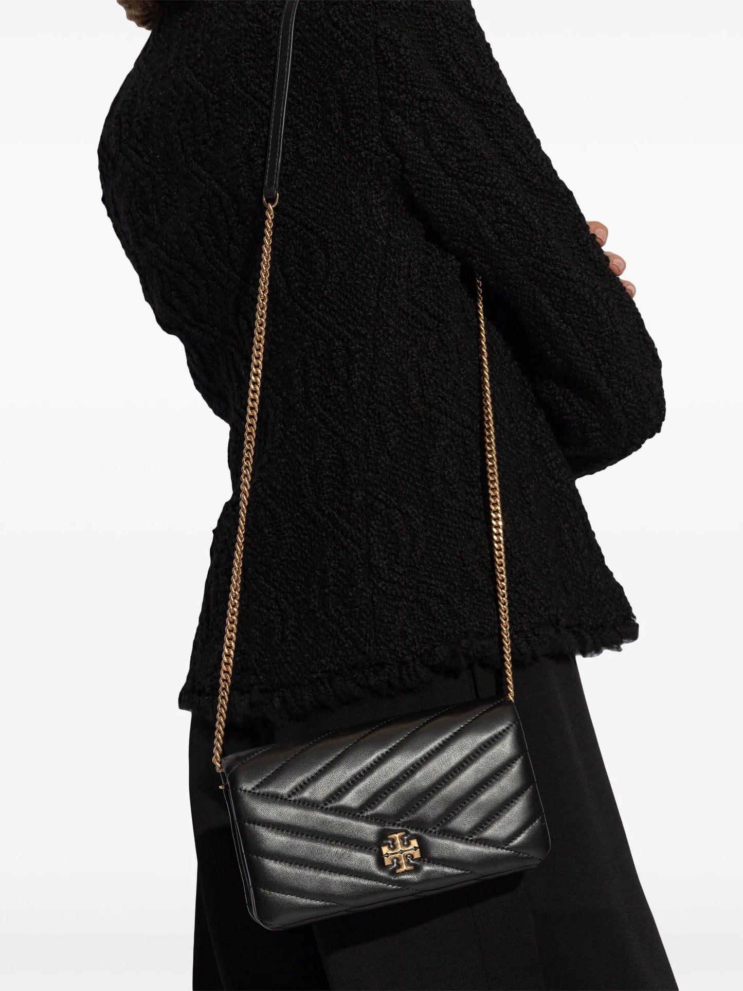 Kira Chevron Chain wallet
