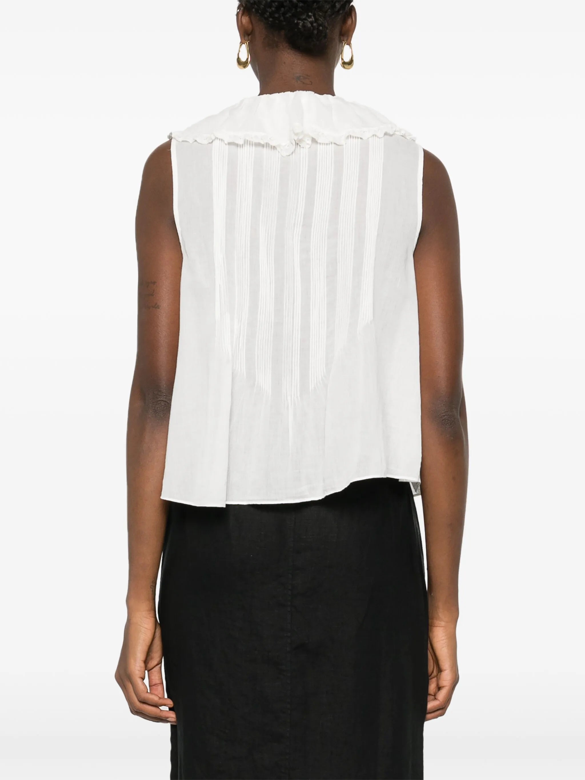 Hilda top