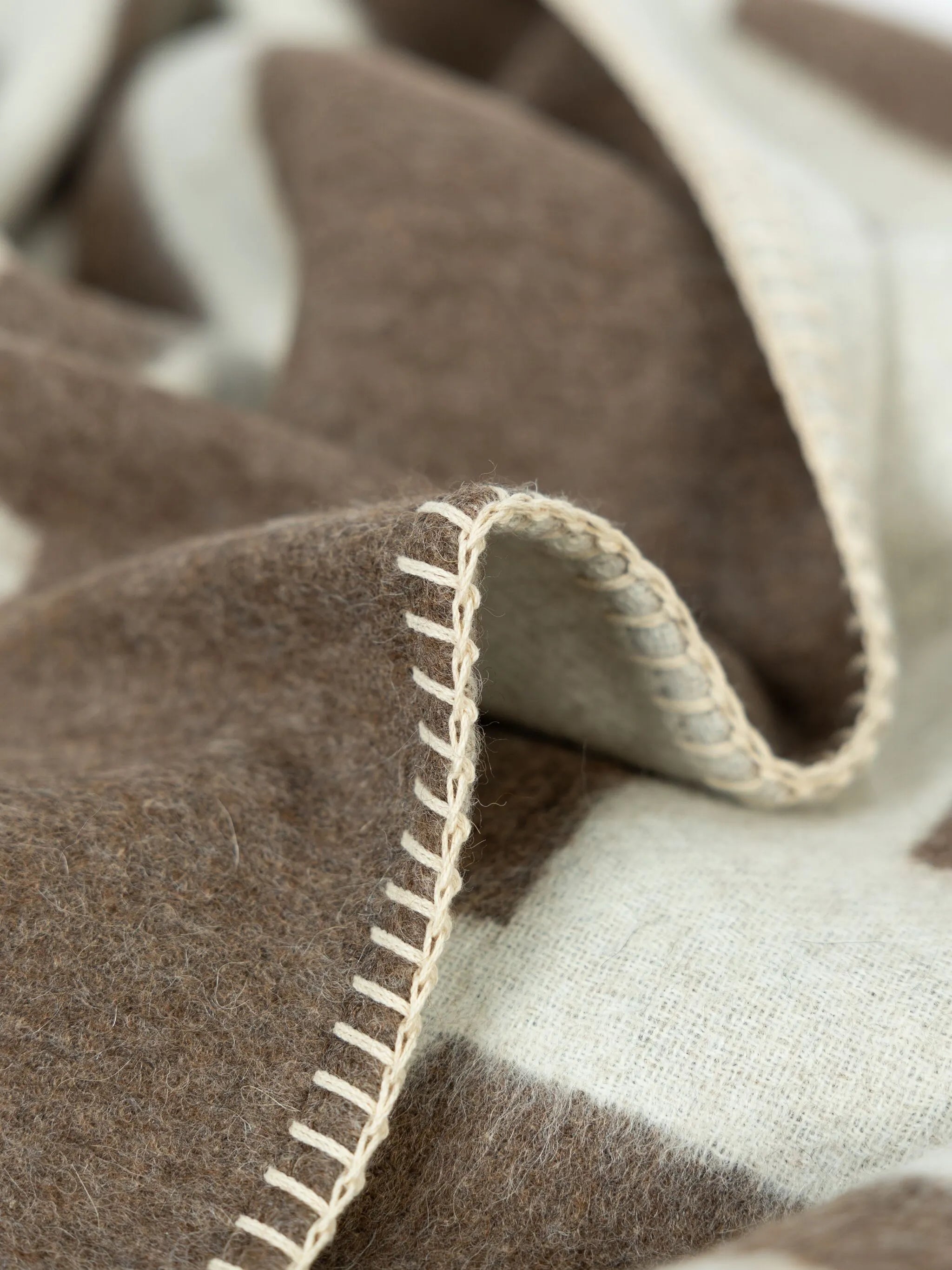 Rosin alpaca-wool blanket (178cm x 135cm)