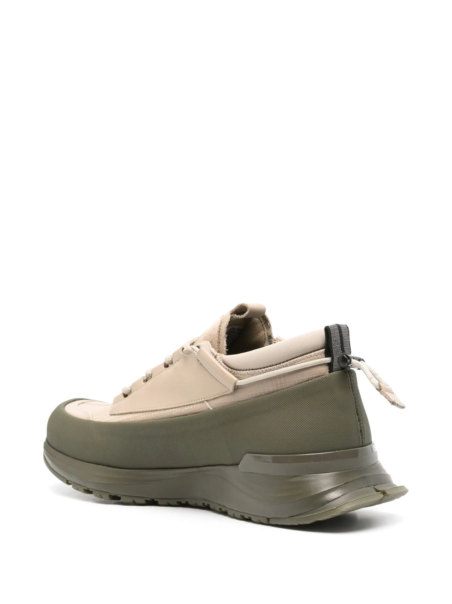 Glacier Trail sneakers
