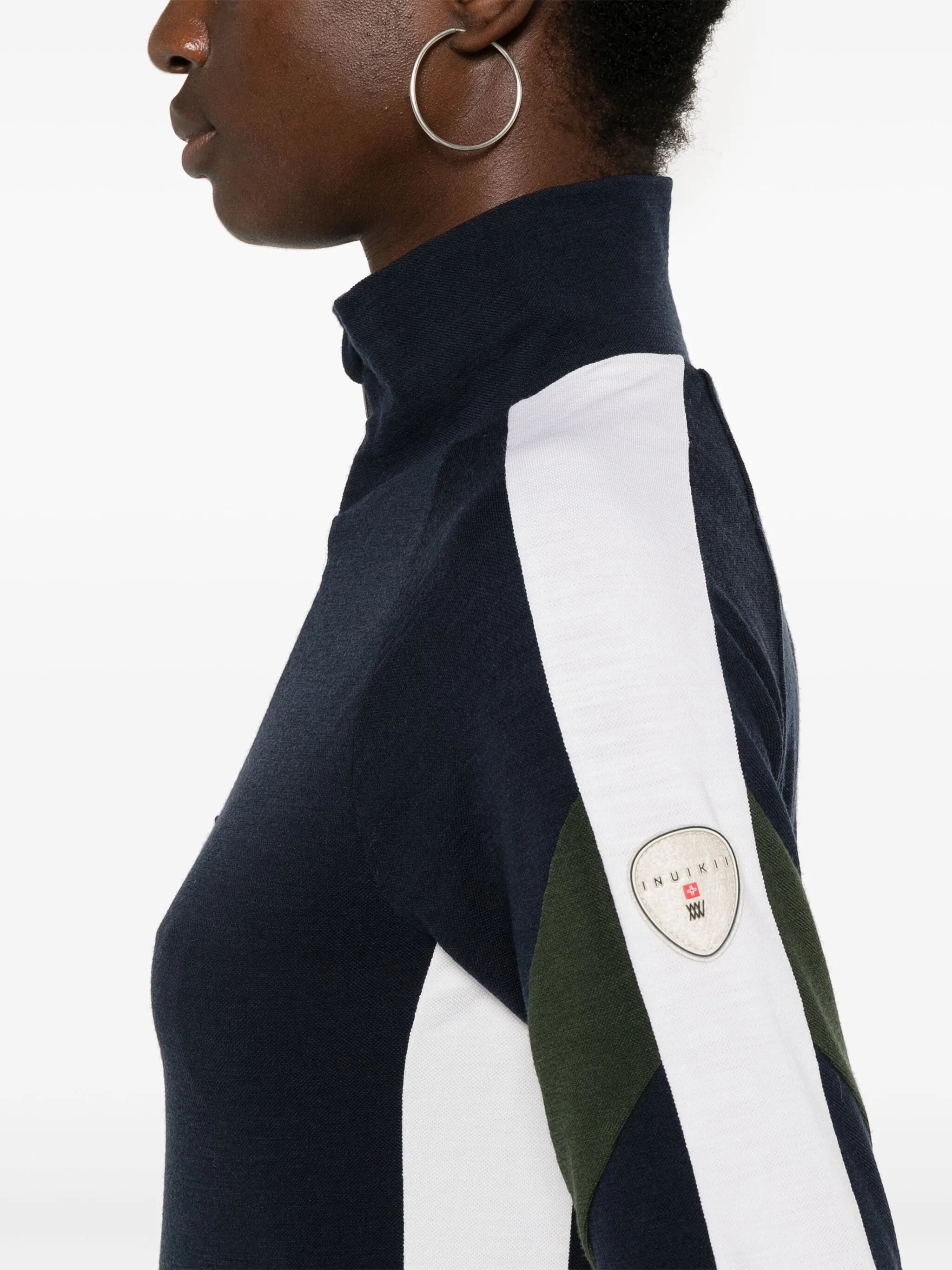 Inuikii ski top