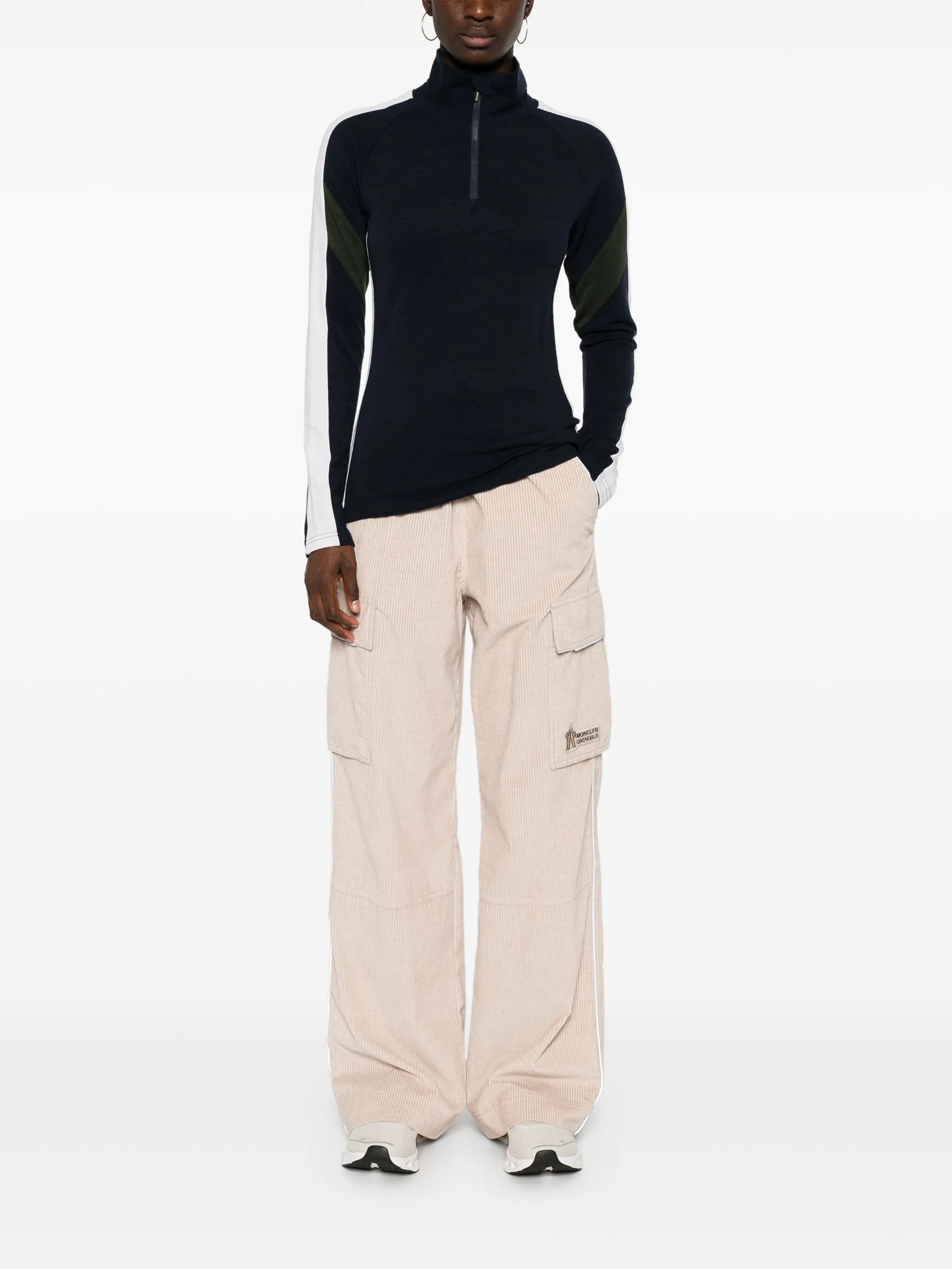 Inuikii ski top