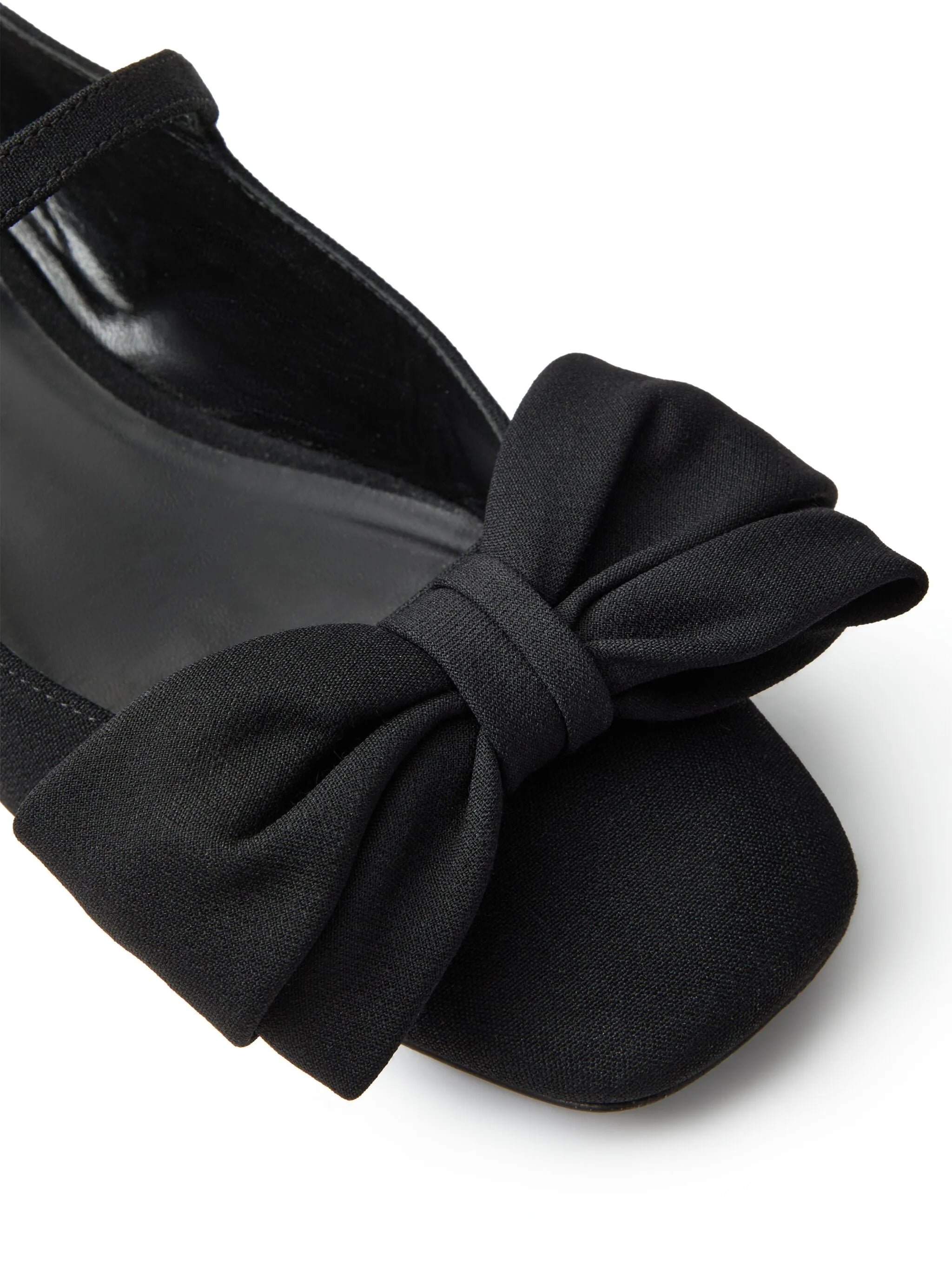 Bow detailing ballerinas