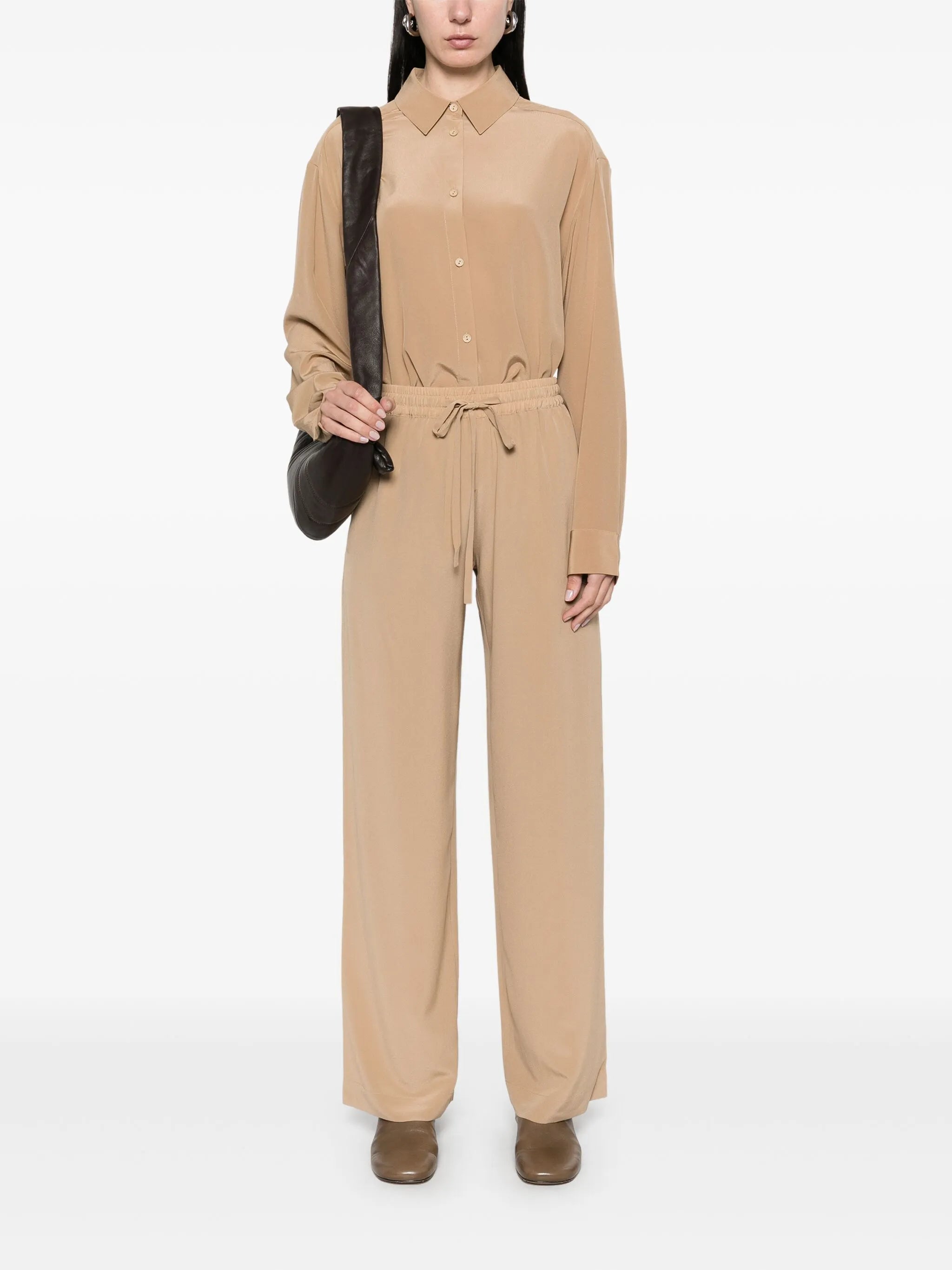 longsleeved silk shirt