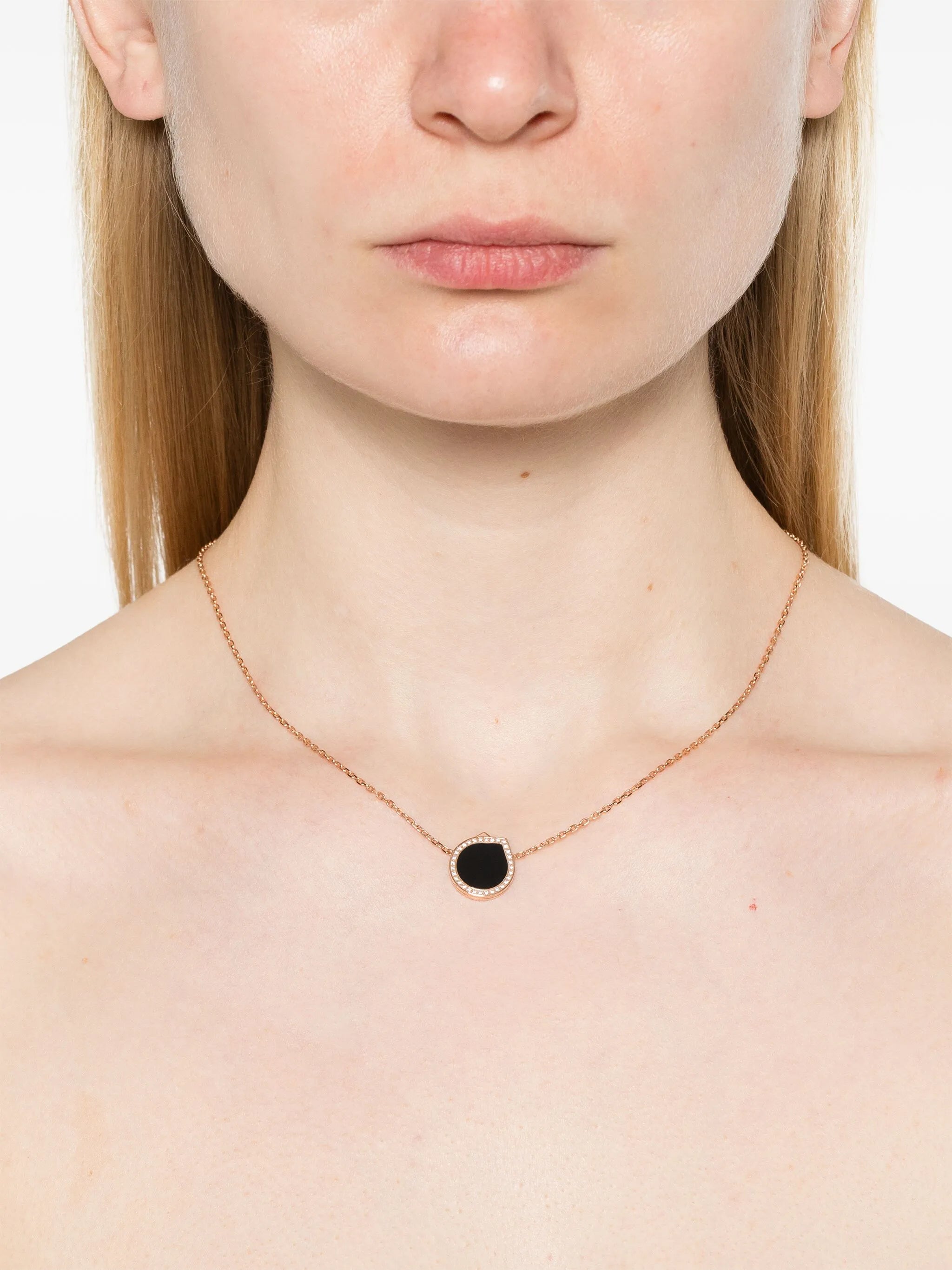 Antifer necklace