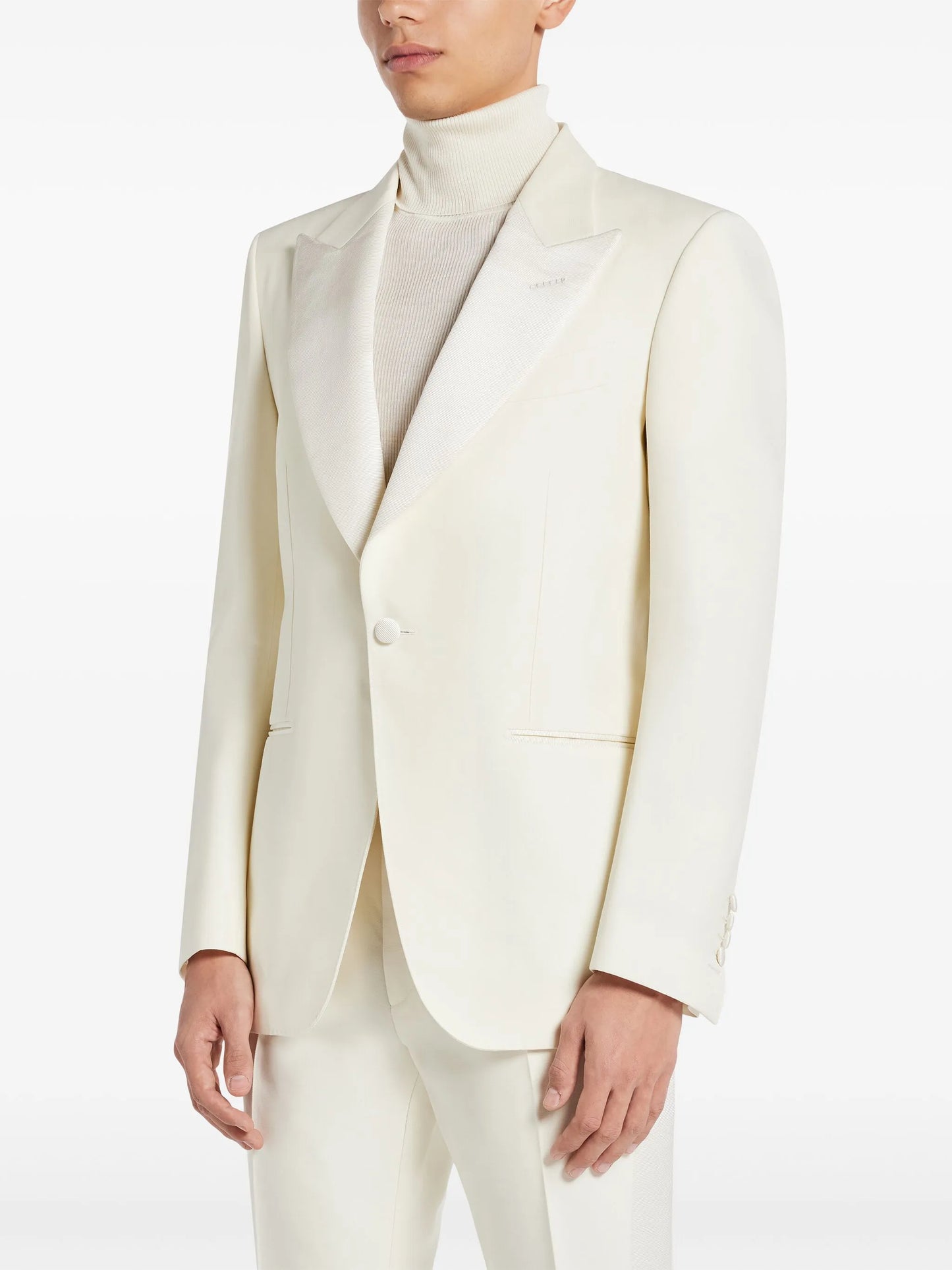 single-breasted blazer