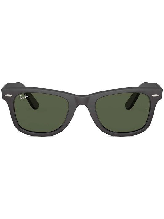 Wayfarer sunglasses