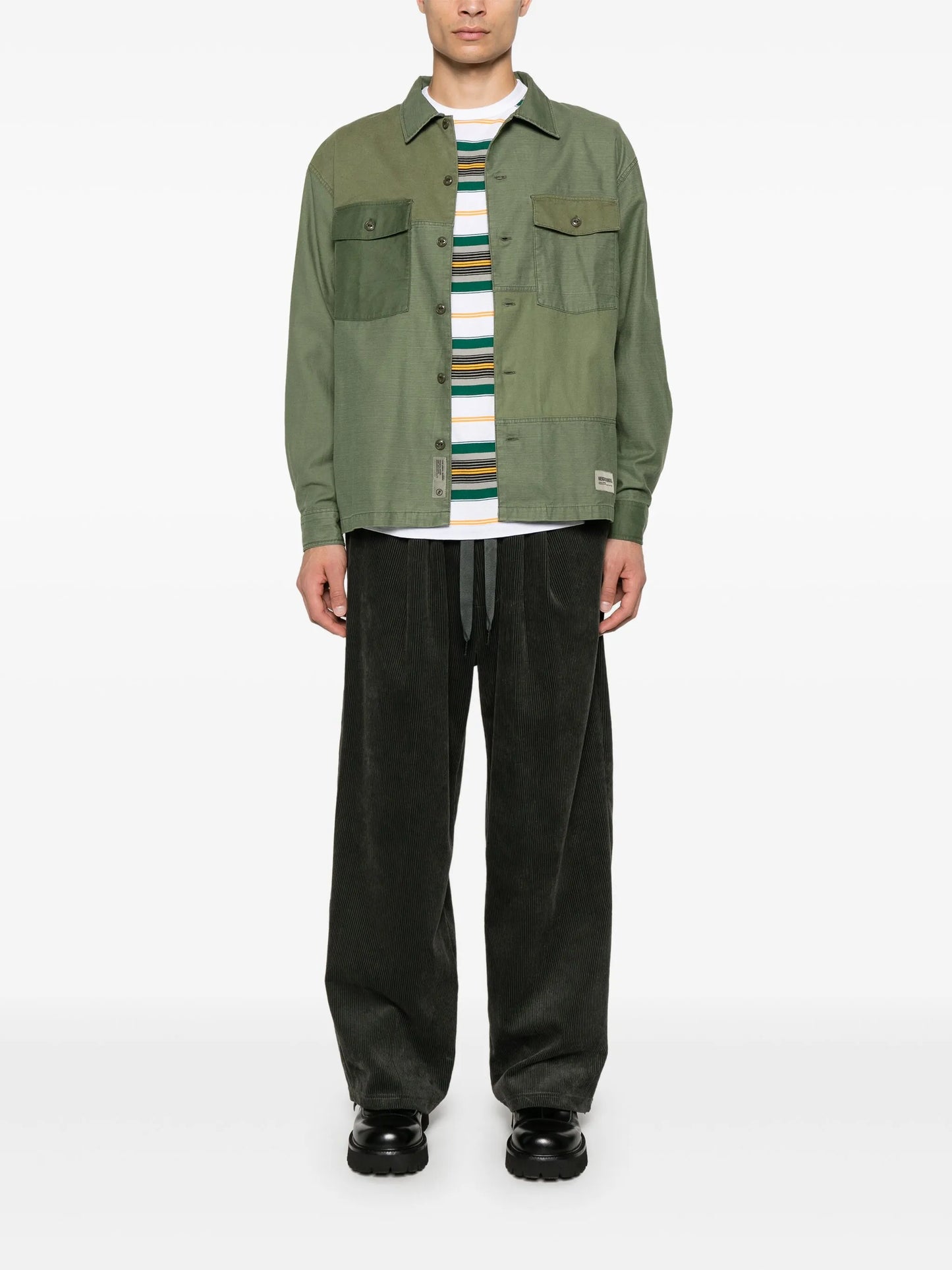 Border T-shirt