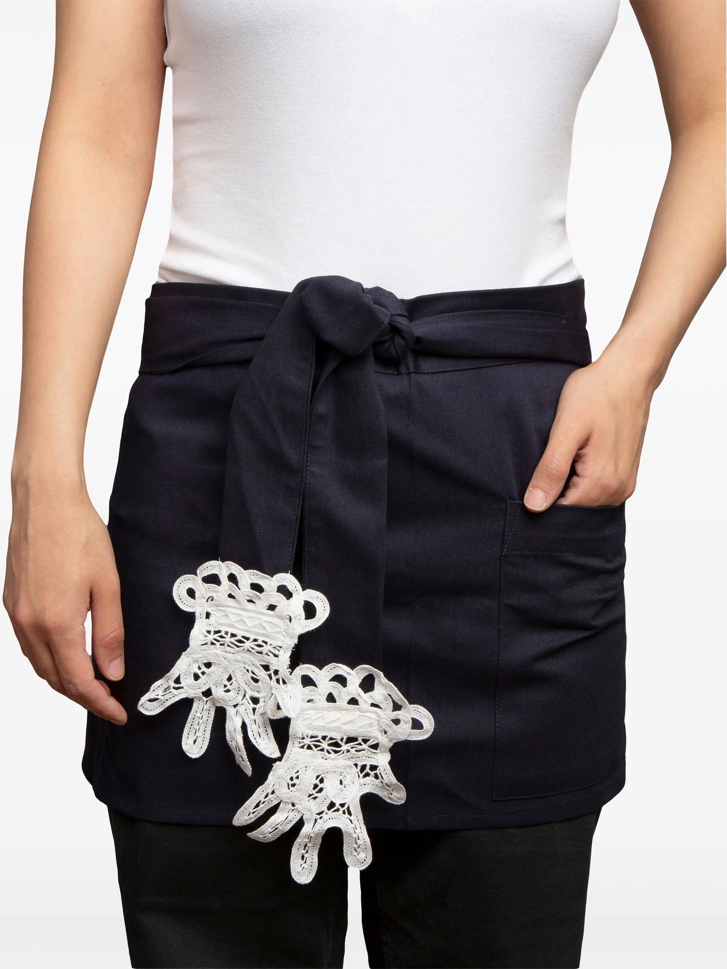 mini Lace Hands apron