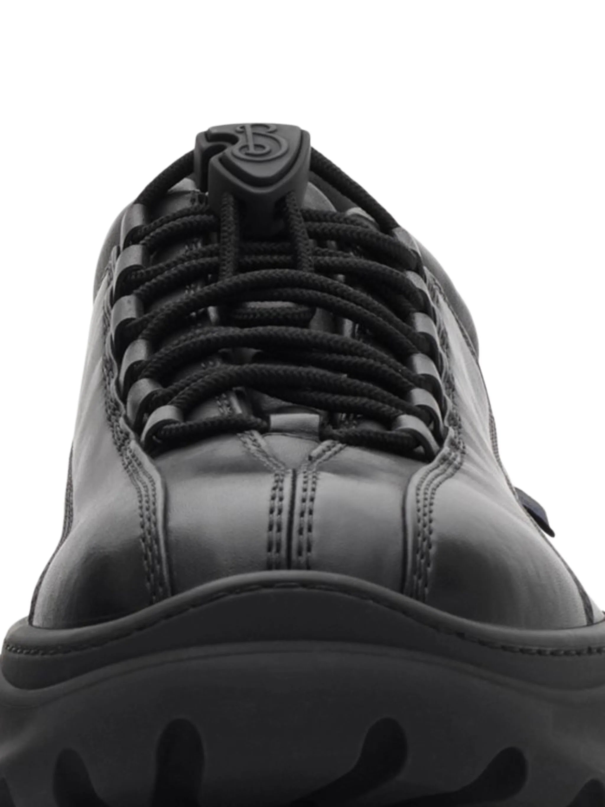 Scoot sneakers