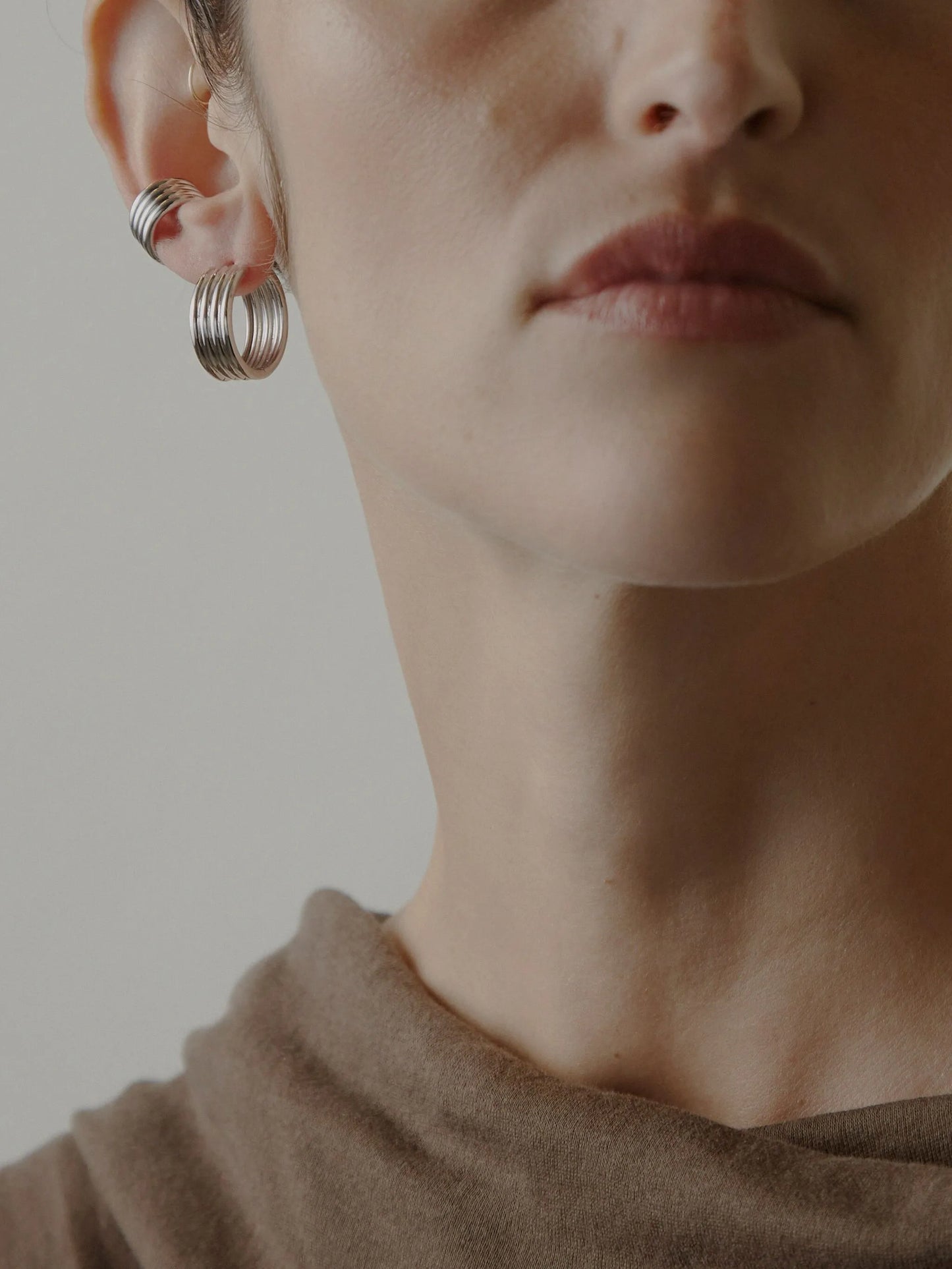 stratis ear cuff