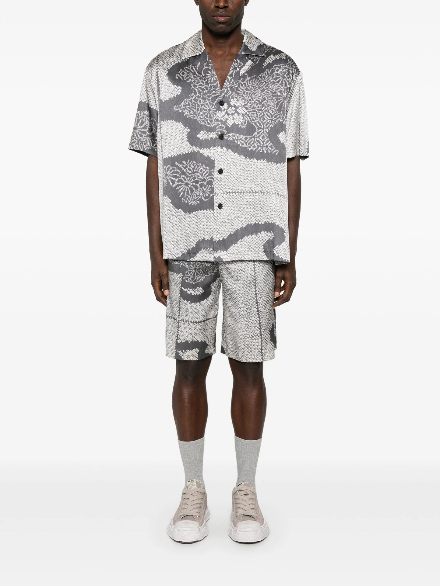 graphic-print shorts