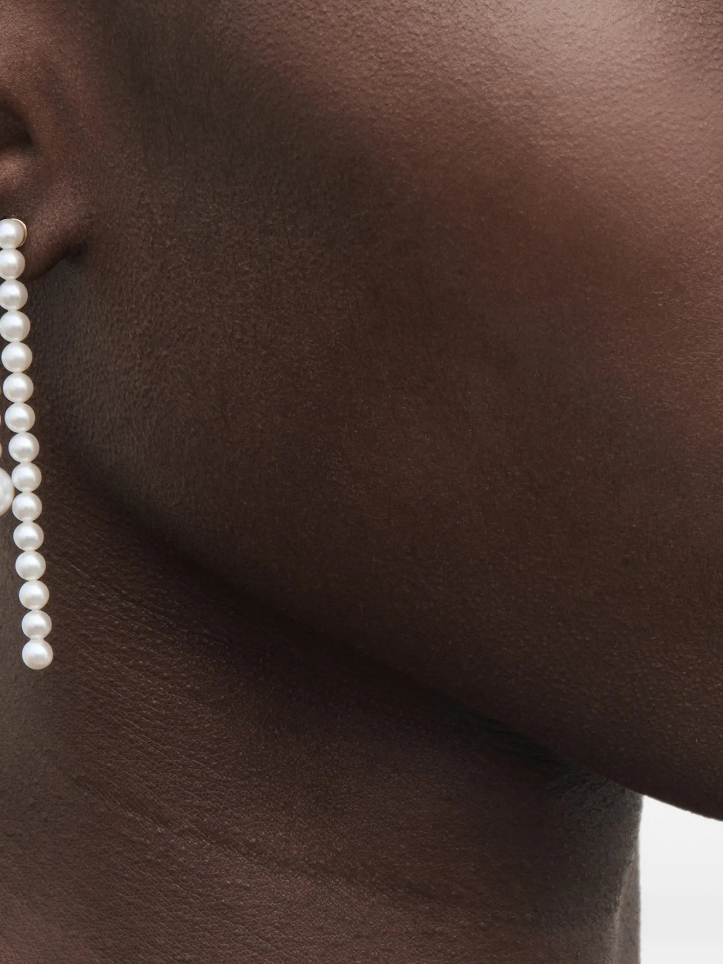 La Valse freshwater pearl earrings