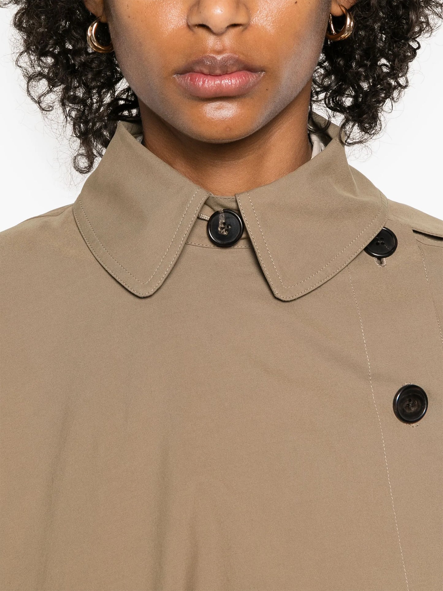 Aralia coat