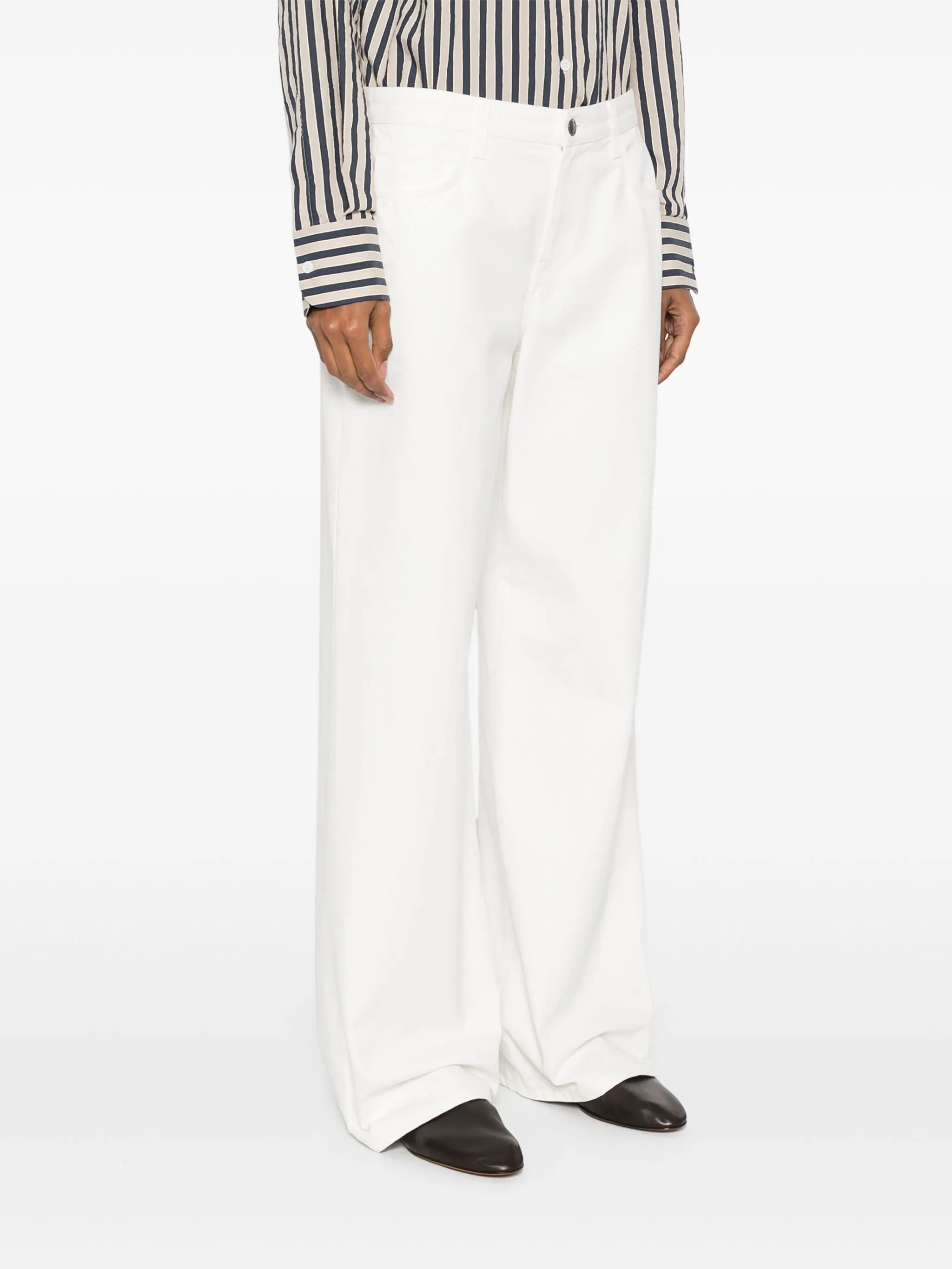 Eglitta jeans