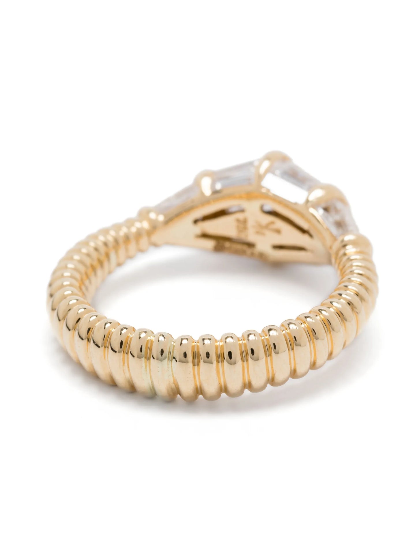 18kt yellow gold diamond ring