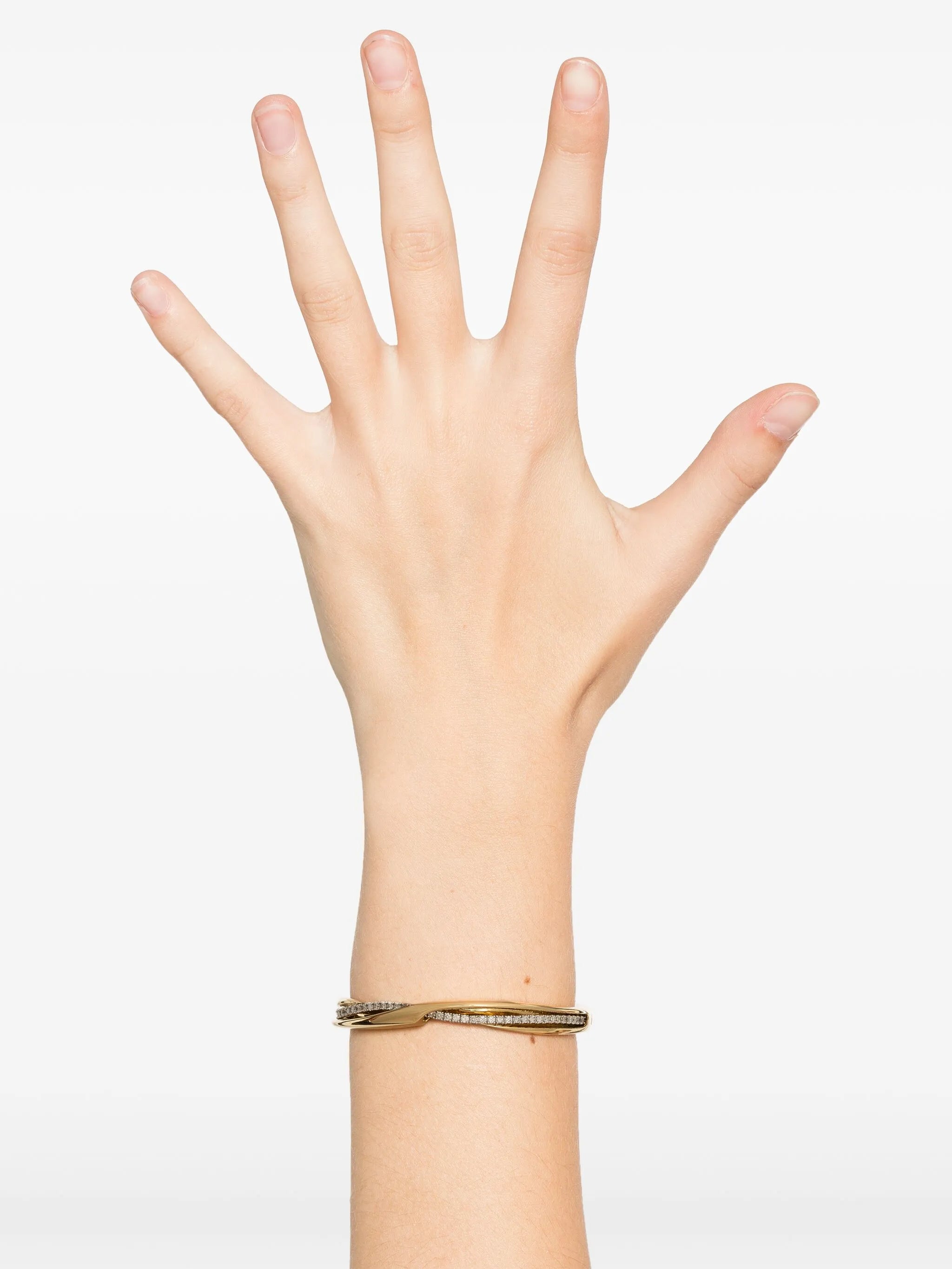 18kt yellow gold white diamond bangle