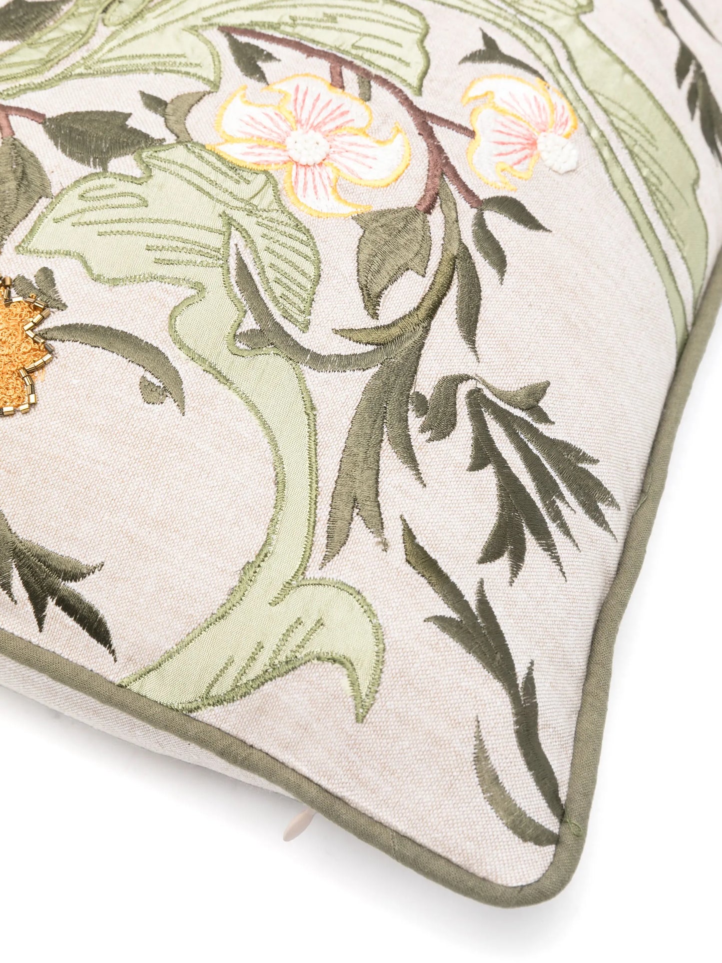 garden-embroidered cushion (50cm x 50cm)