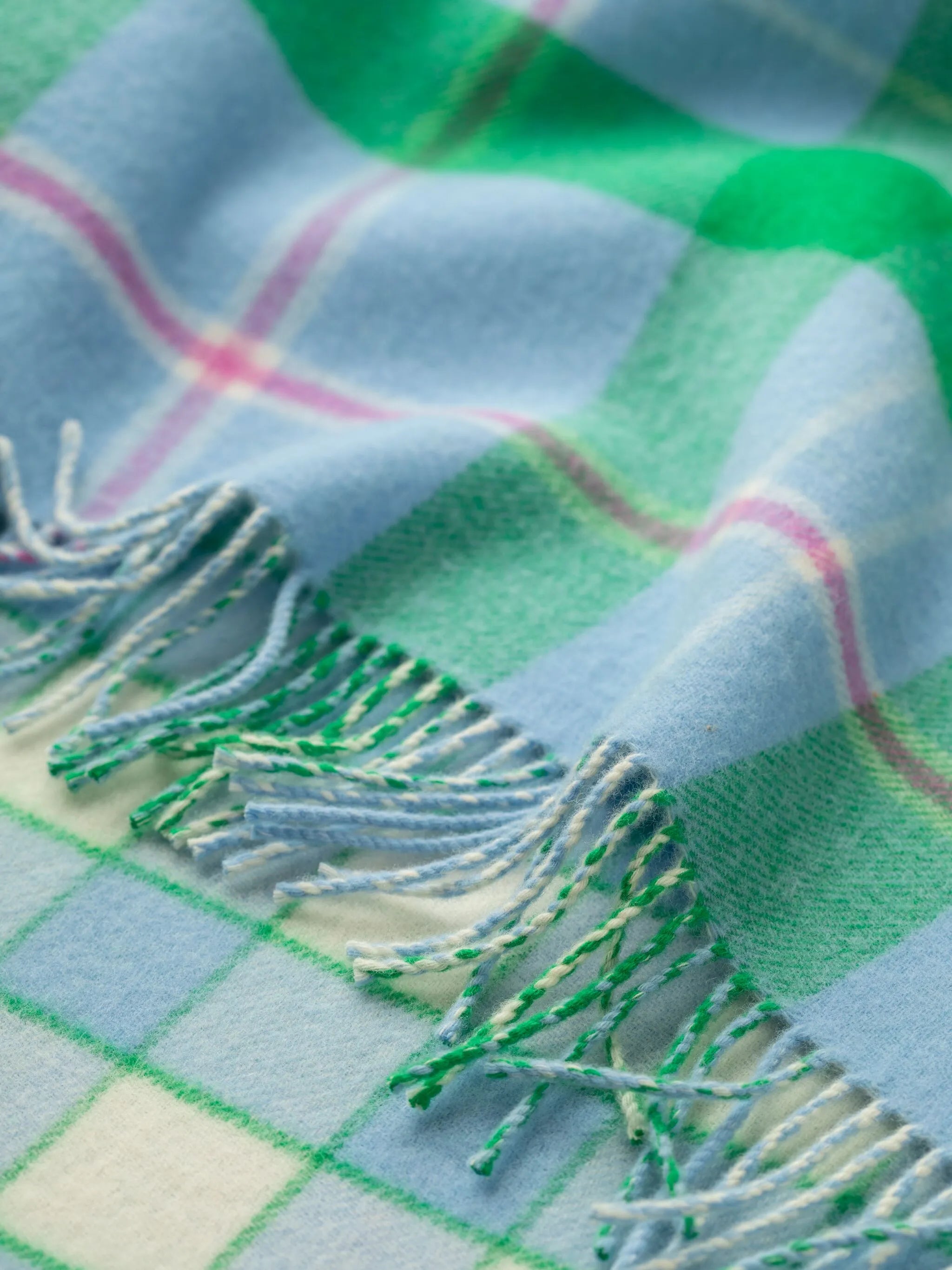 double-face lambswool throw