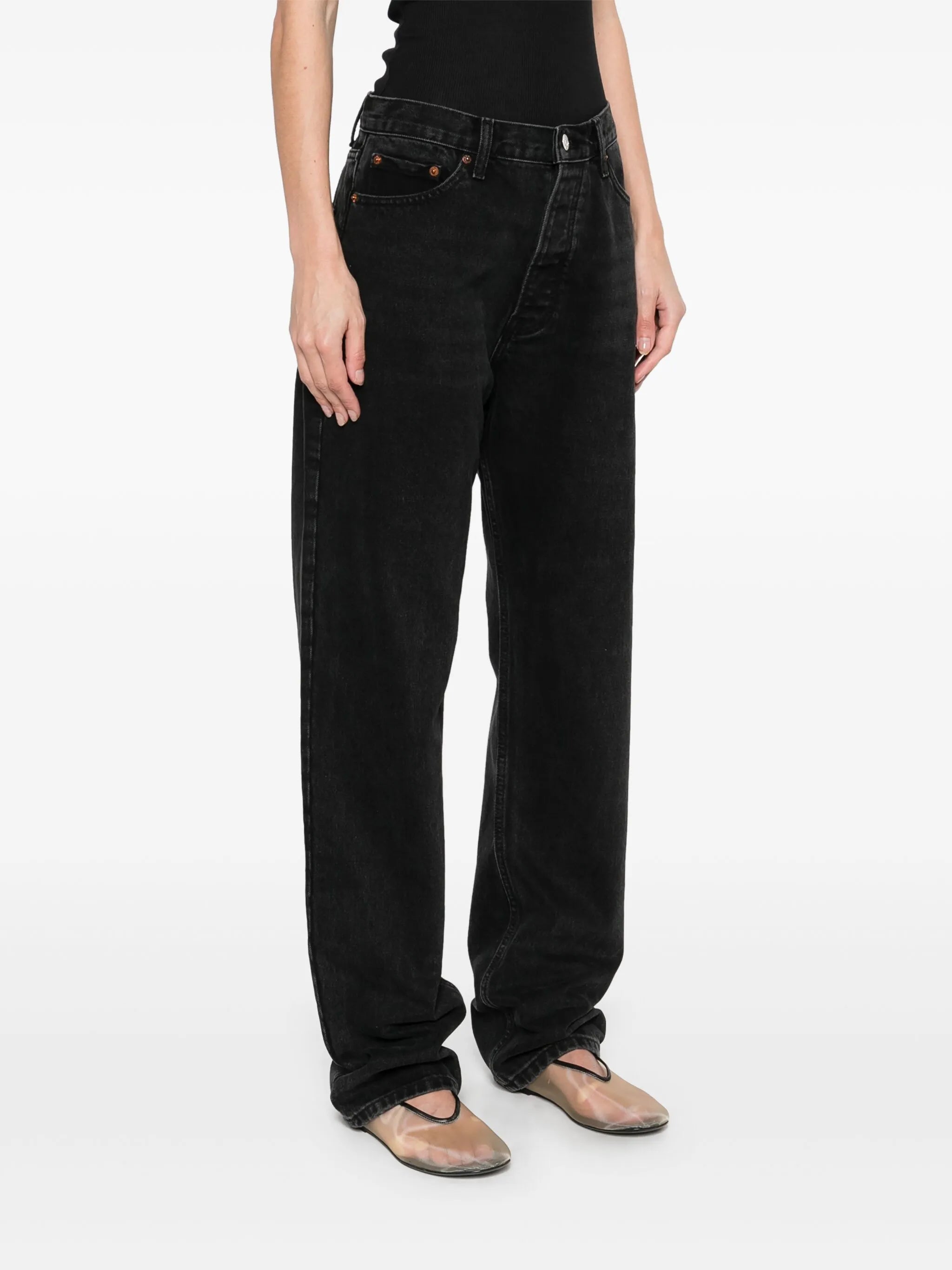 tapered jeans