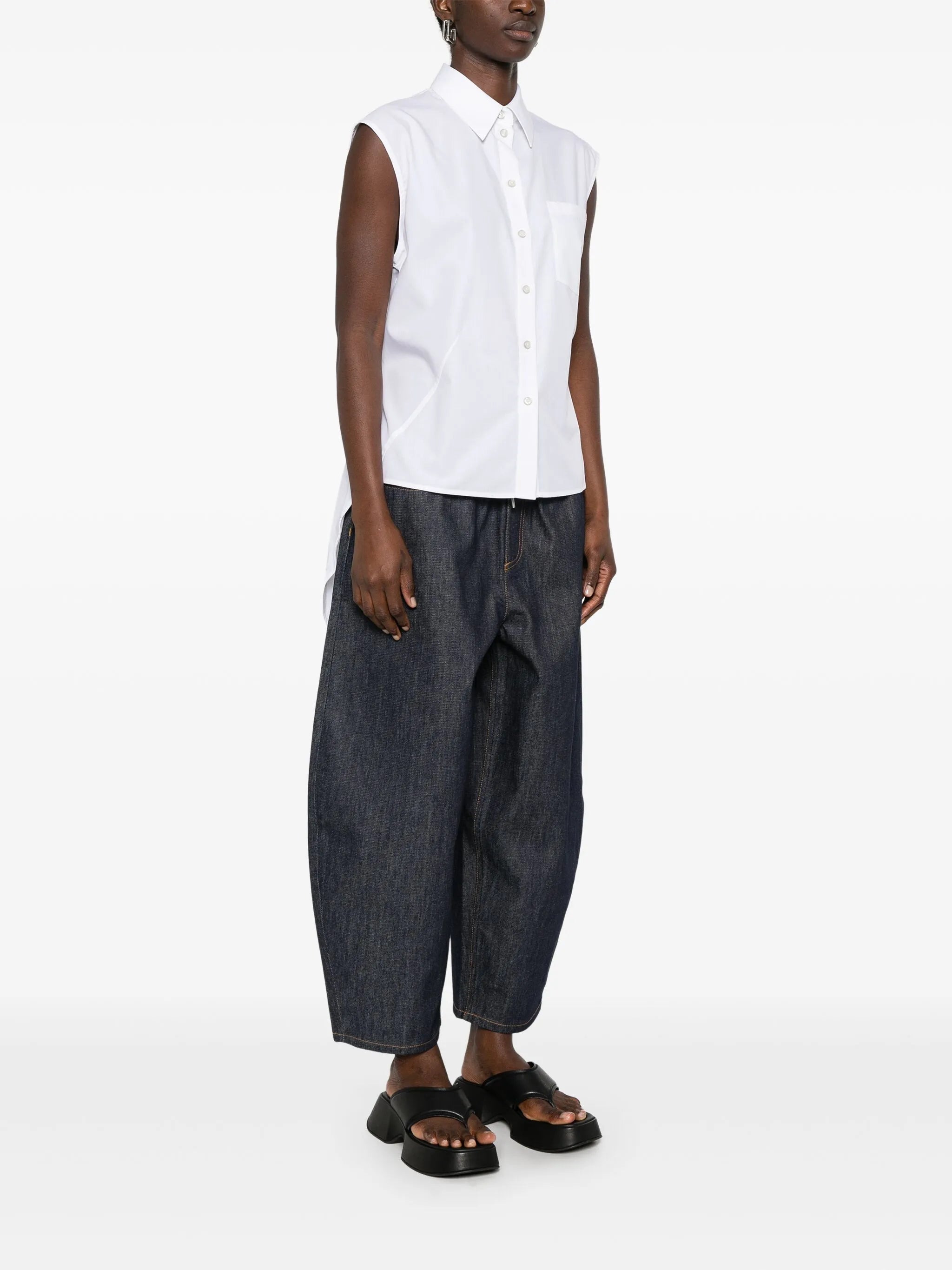 Apex Tail sleeveless shirt