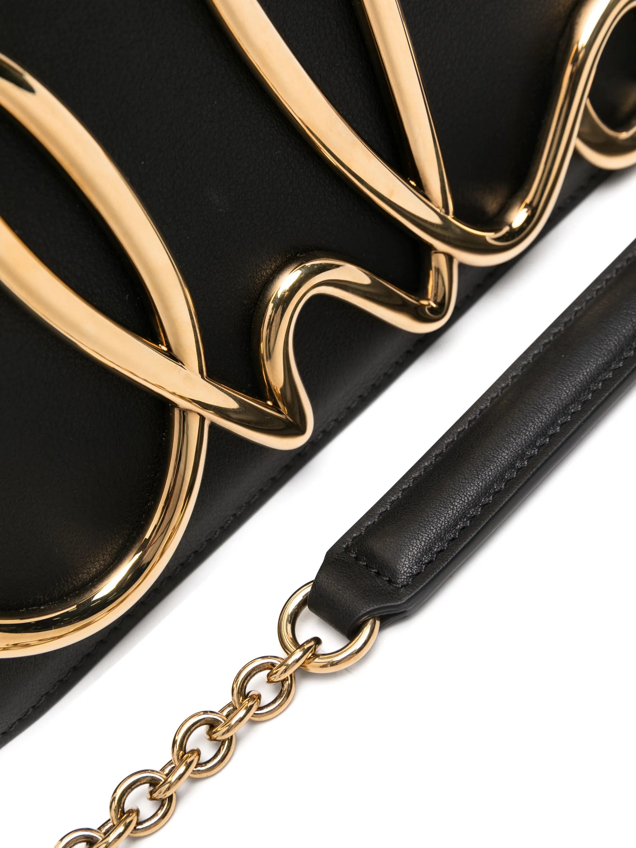 Iconic crossbody bag