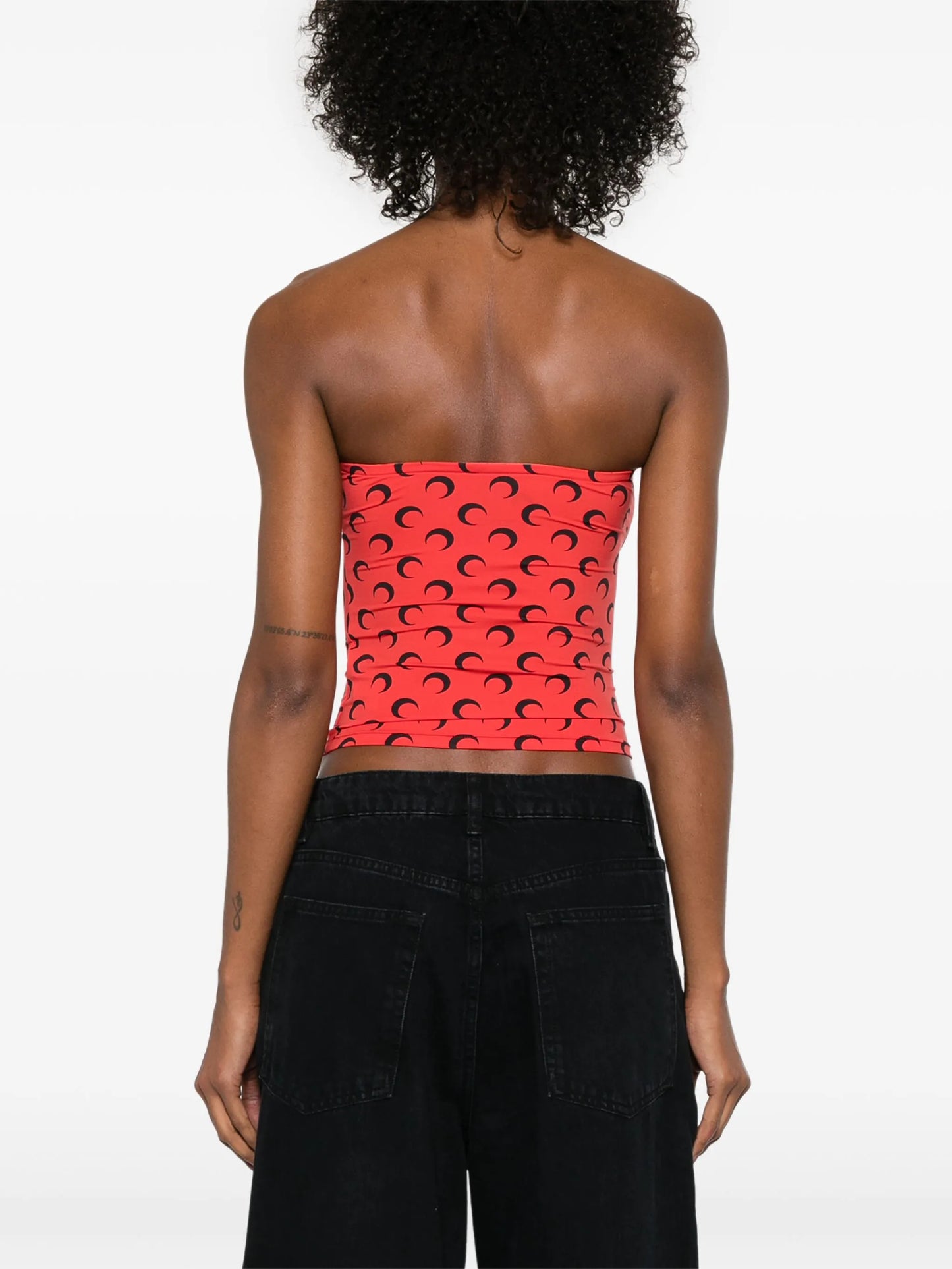 Moonogram-pattern top