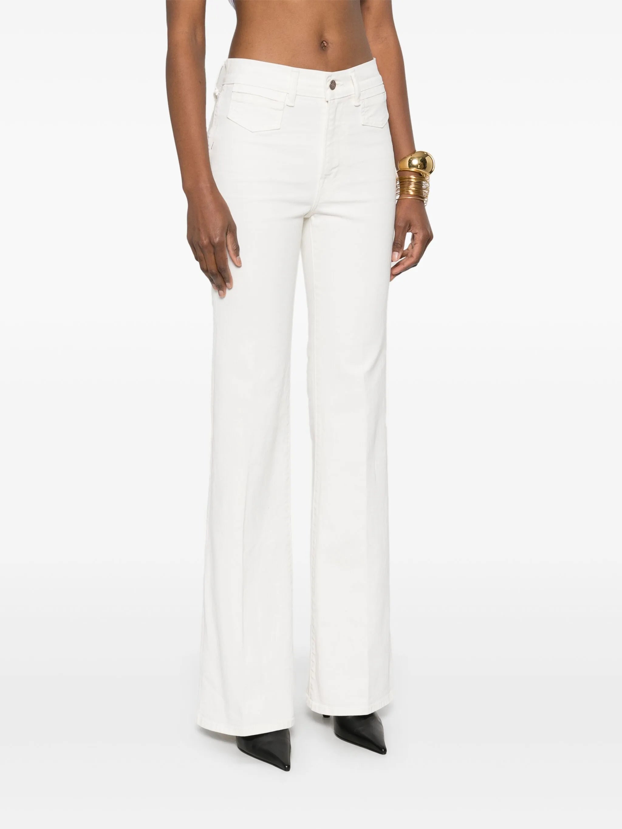wide-leg jeans