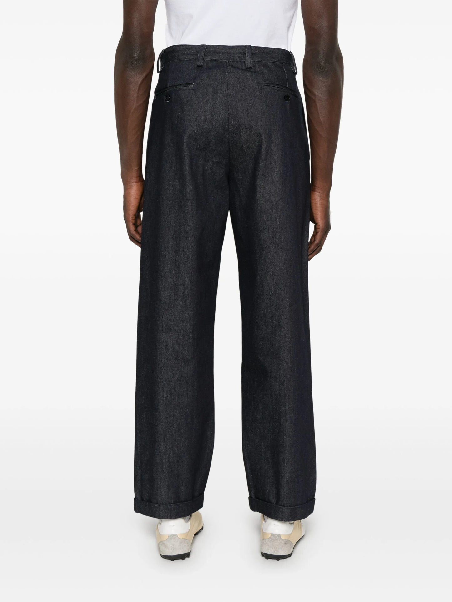 pleat-detail jeans