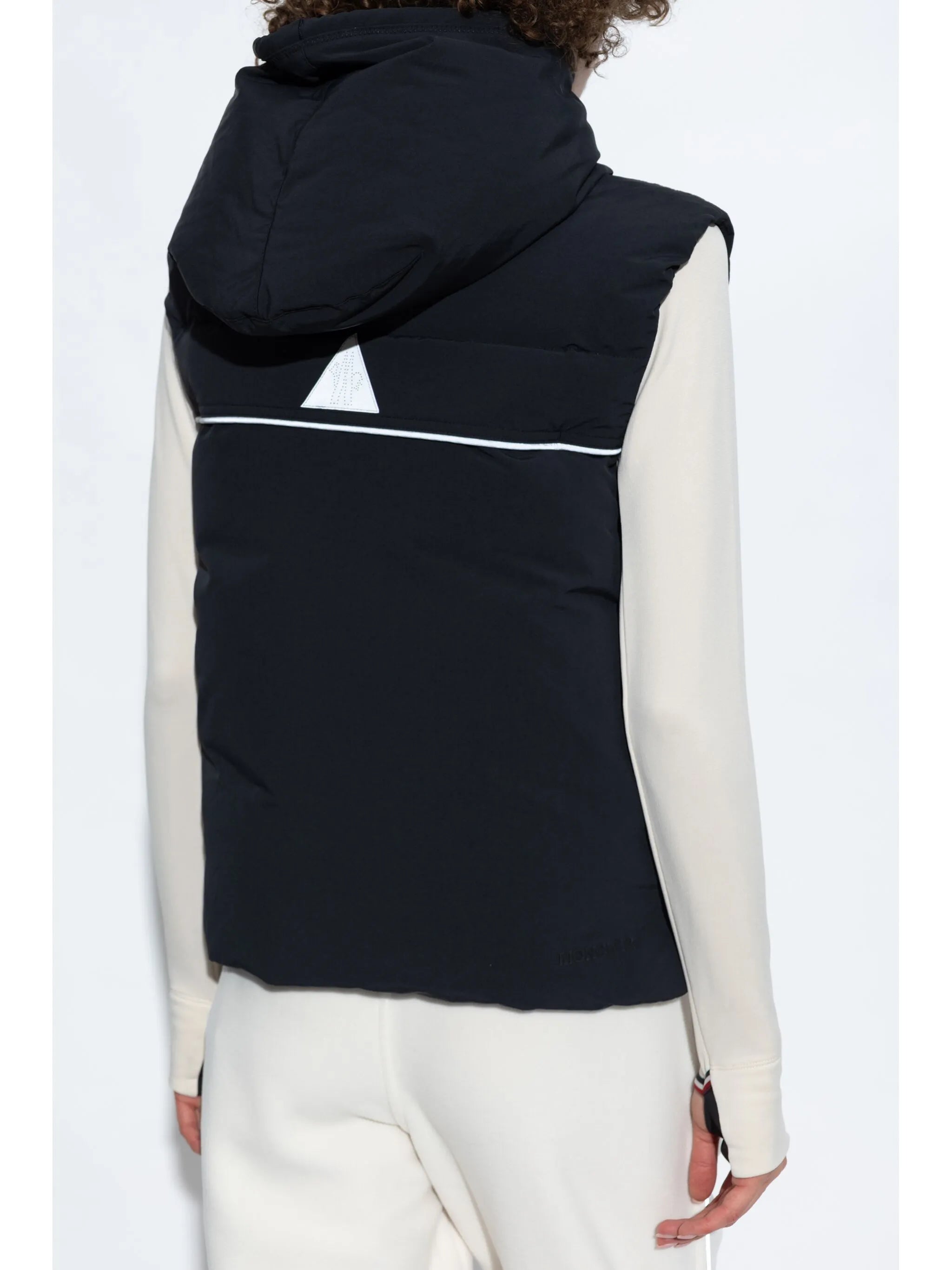 Arolla hooded down gilet