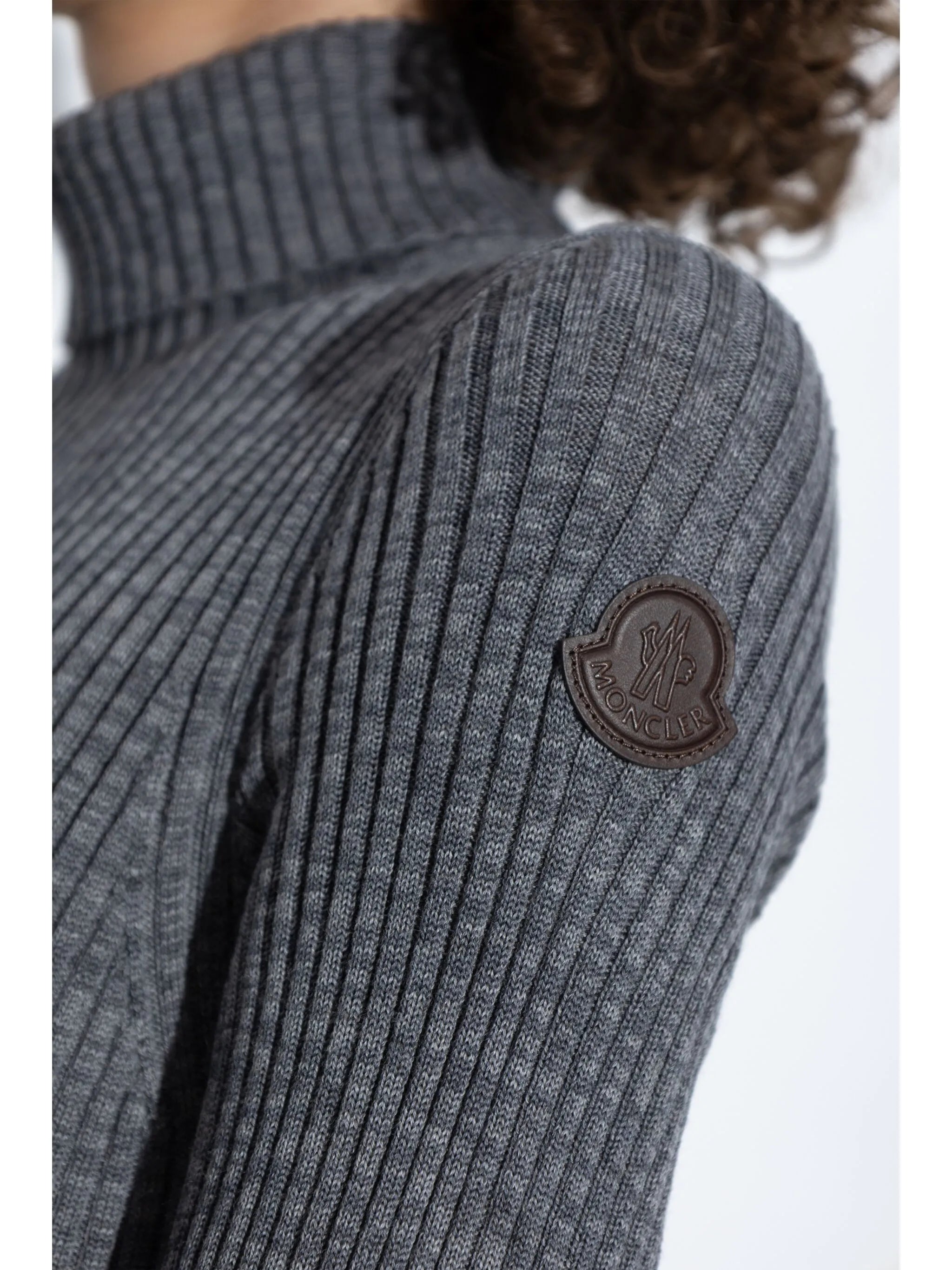 logo-patch wool maxi dress