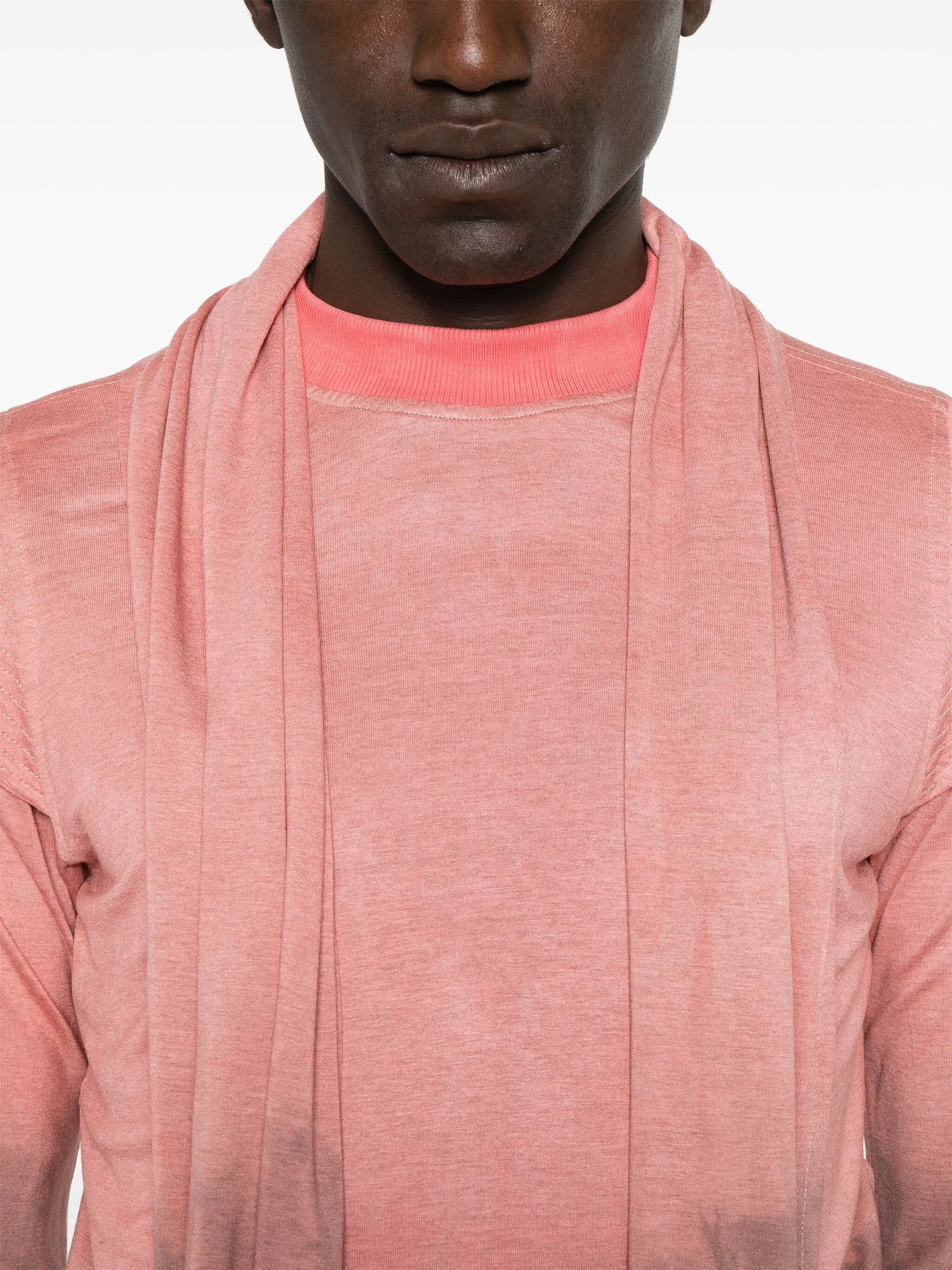built-in-scarf long-sleeve T-shirt