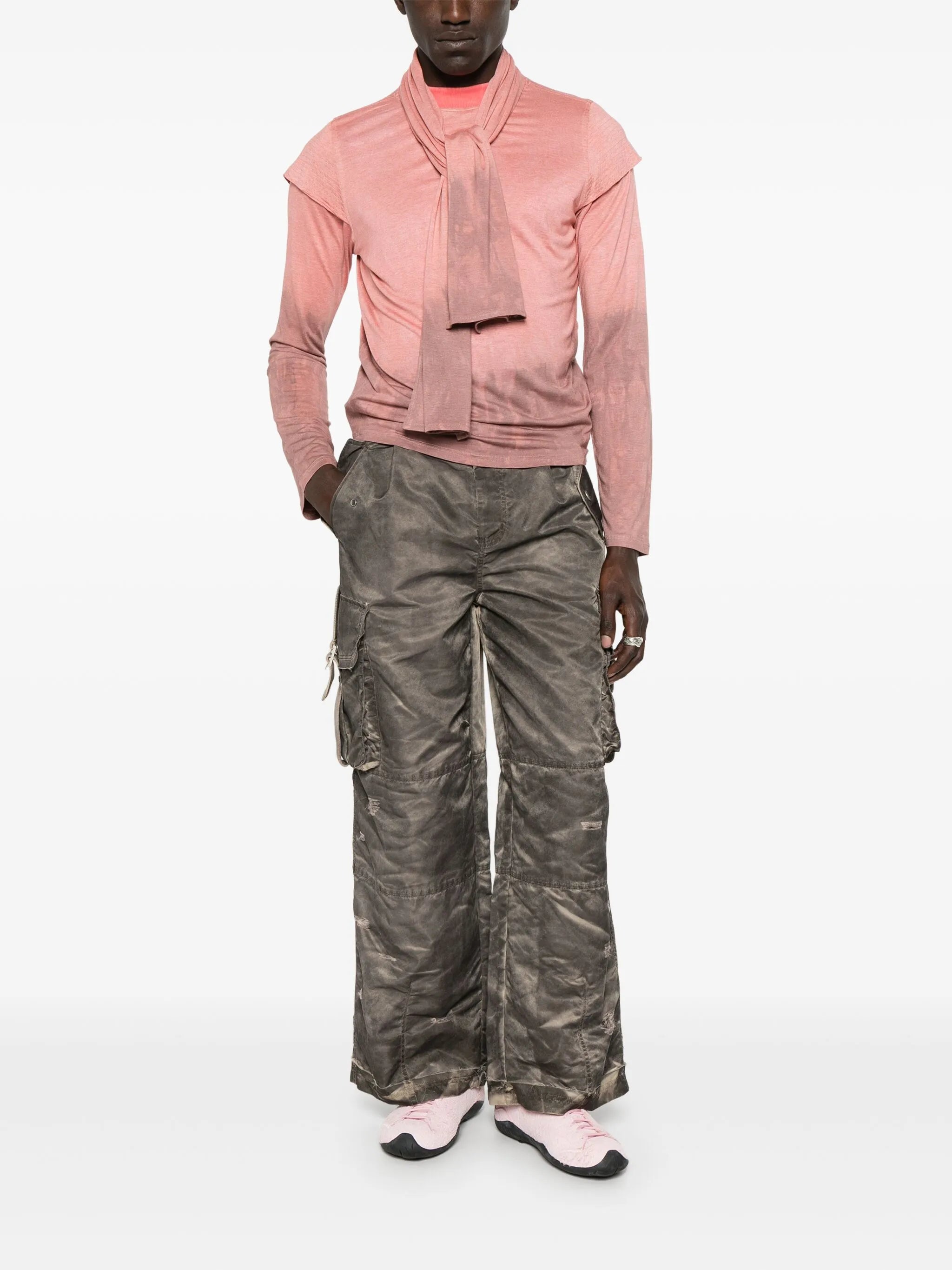 built-in-scarf long-sleeve T-shirt