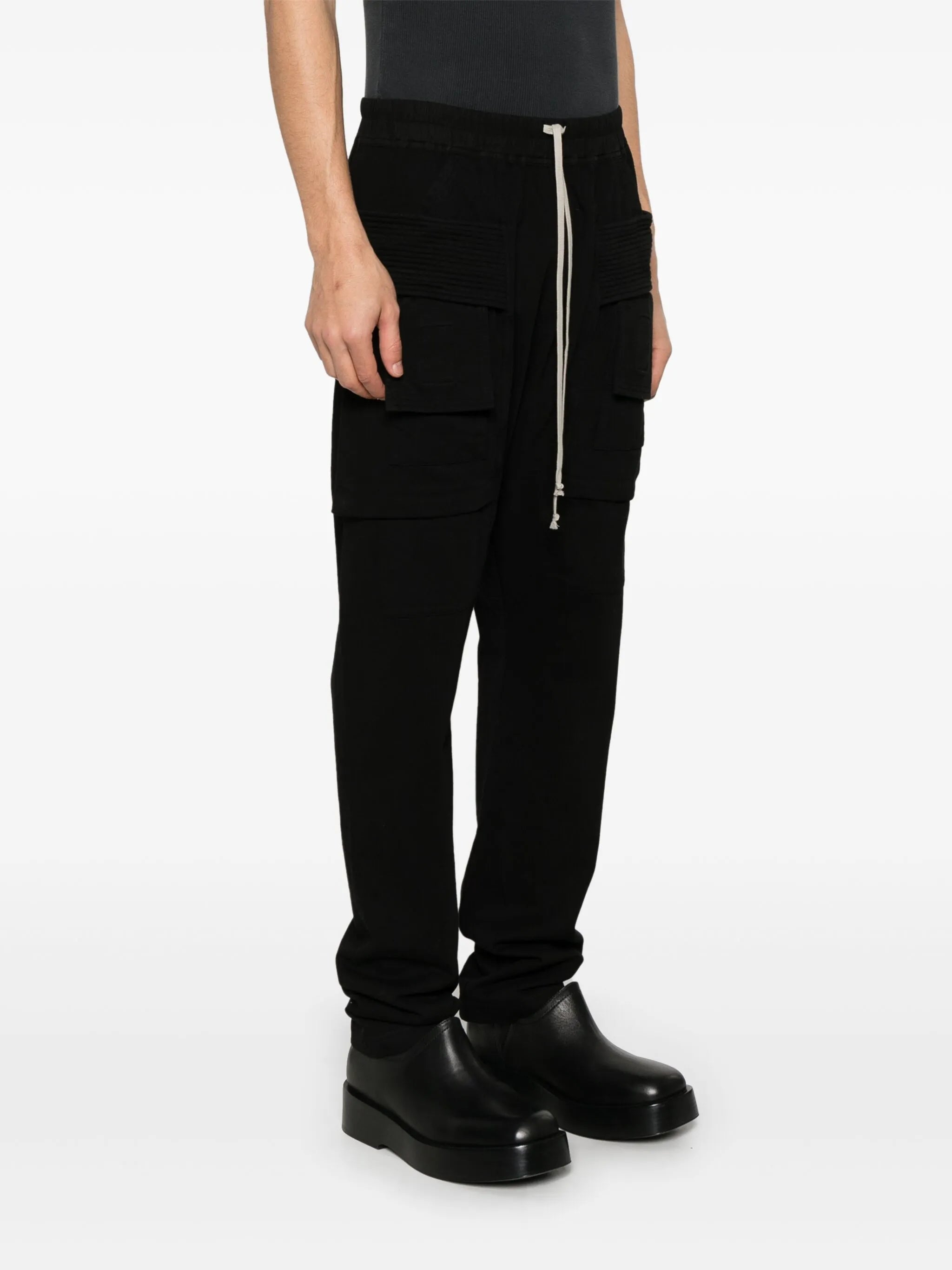Creatch trousers