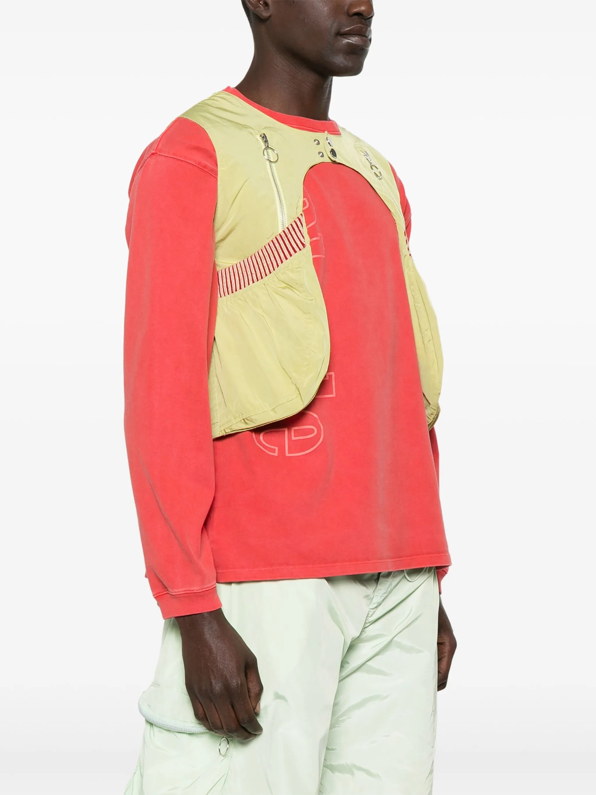Technical gilet