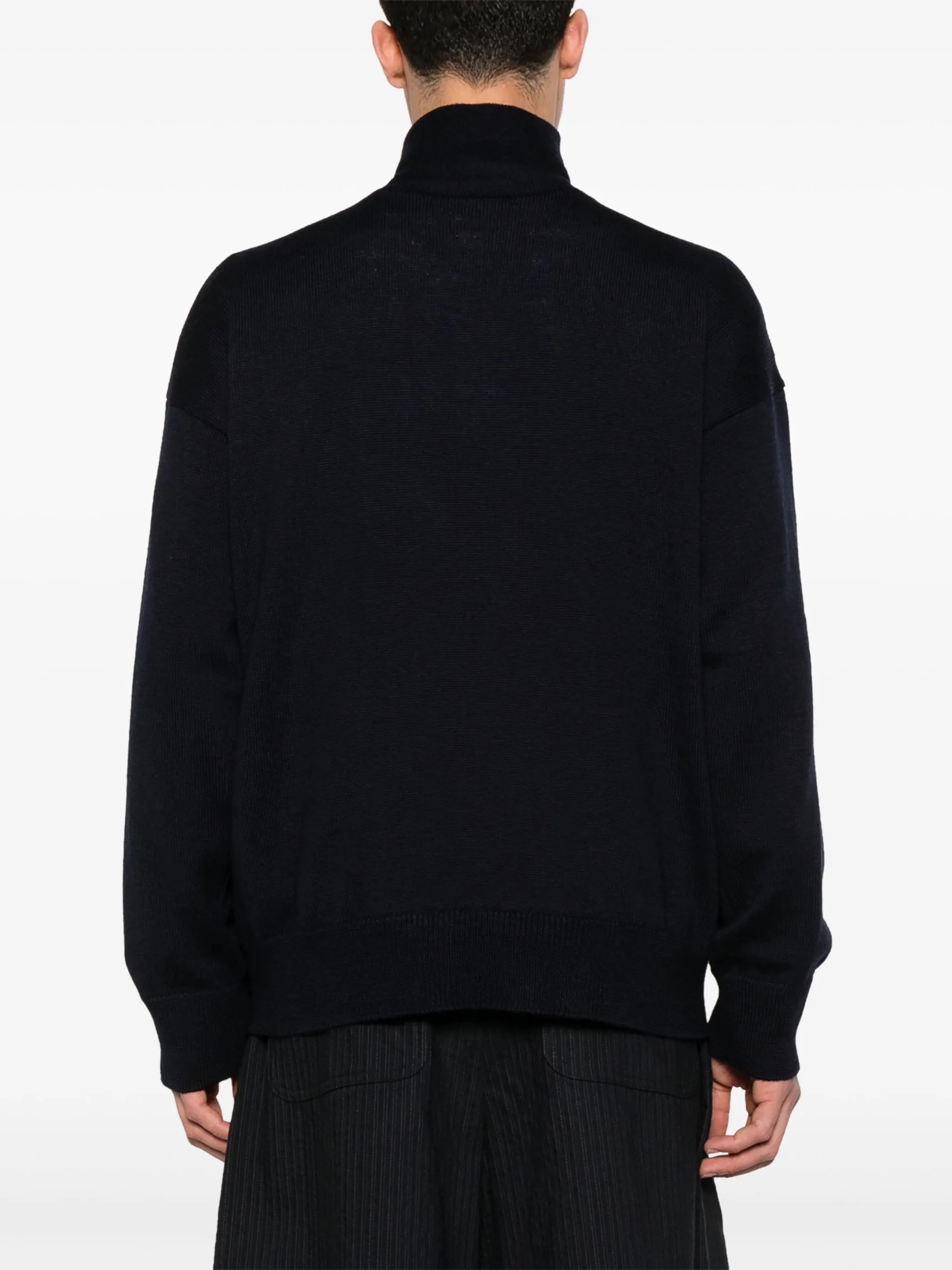 zip-up cardigan