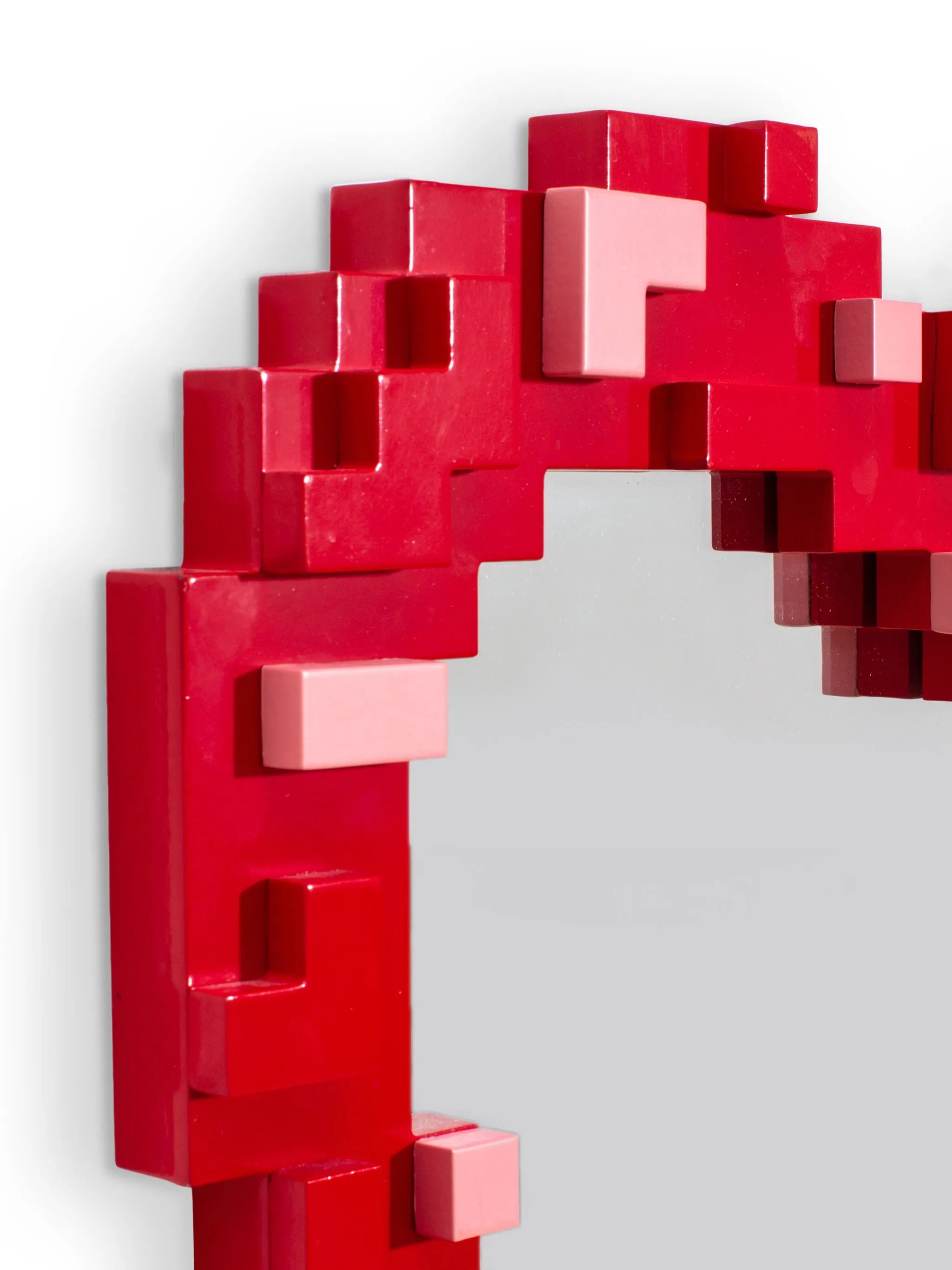 Pixel wall mirror