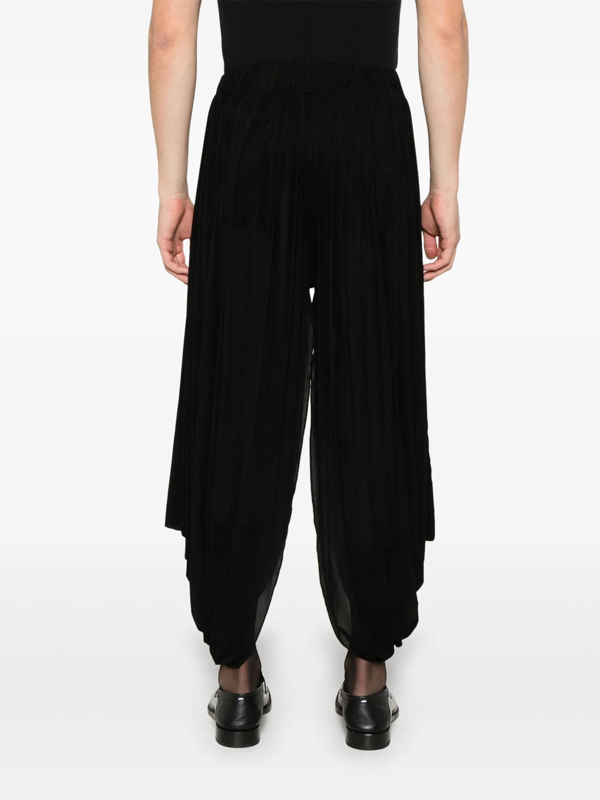 wide-leg trousers