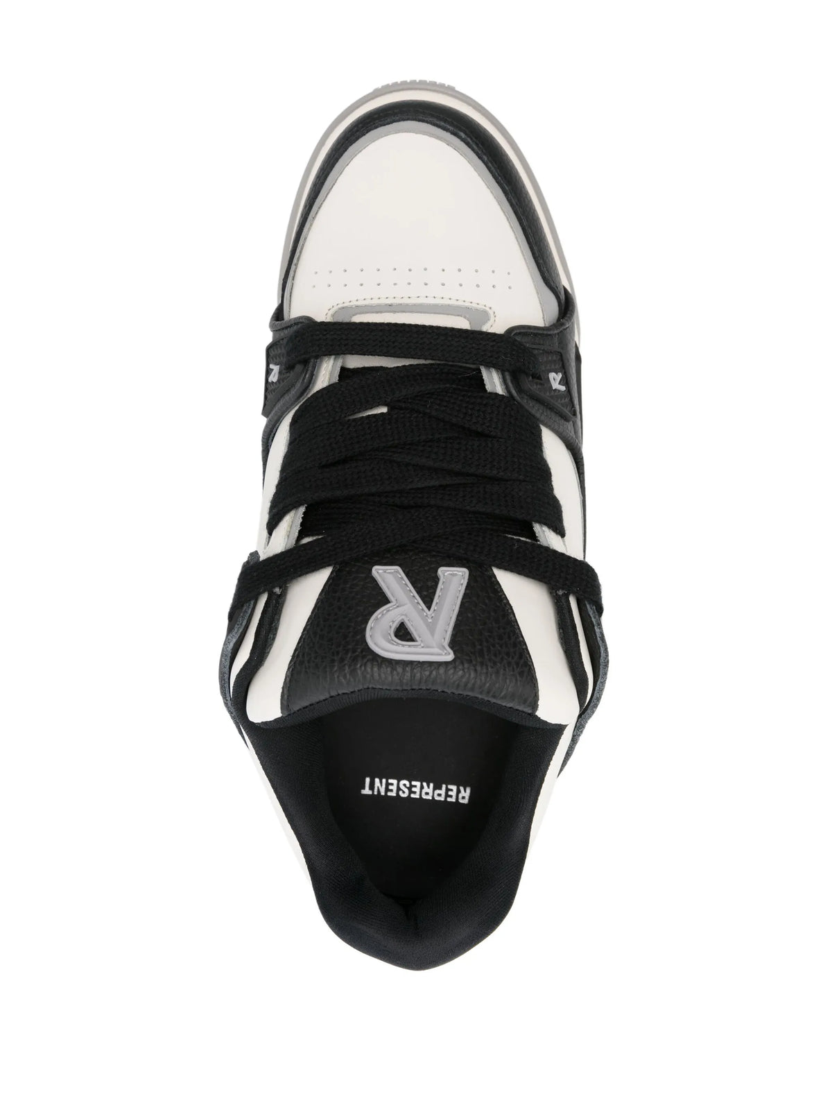 Studio sneakers