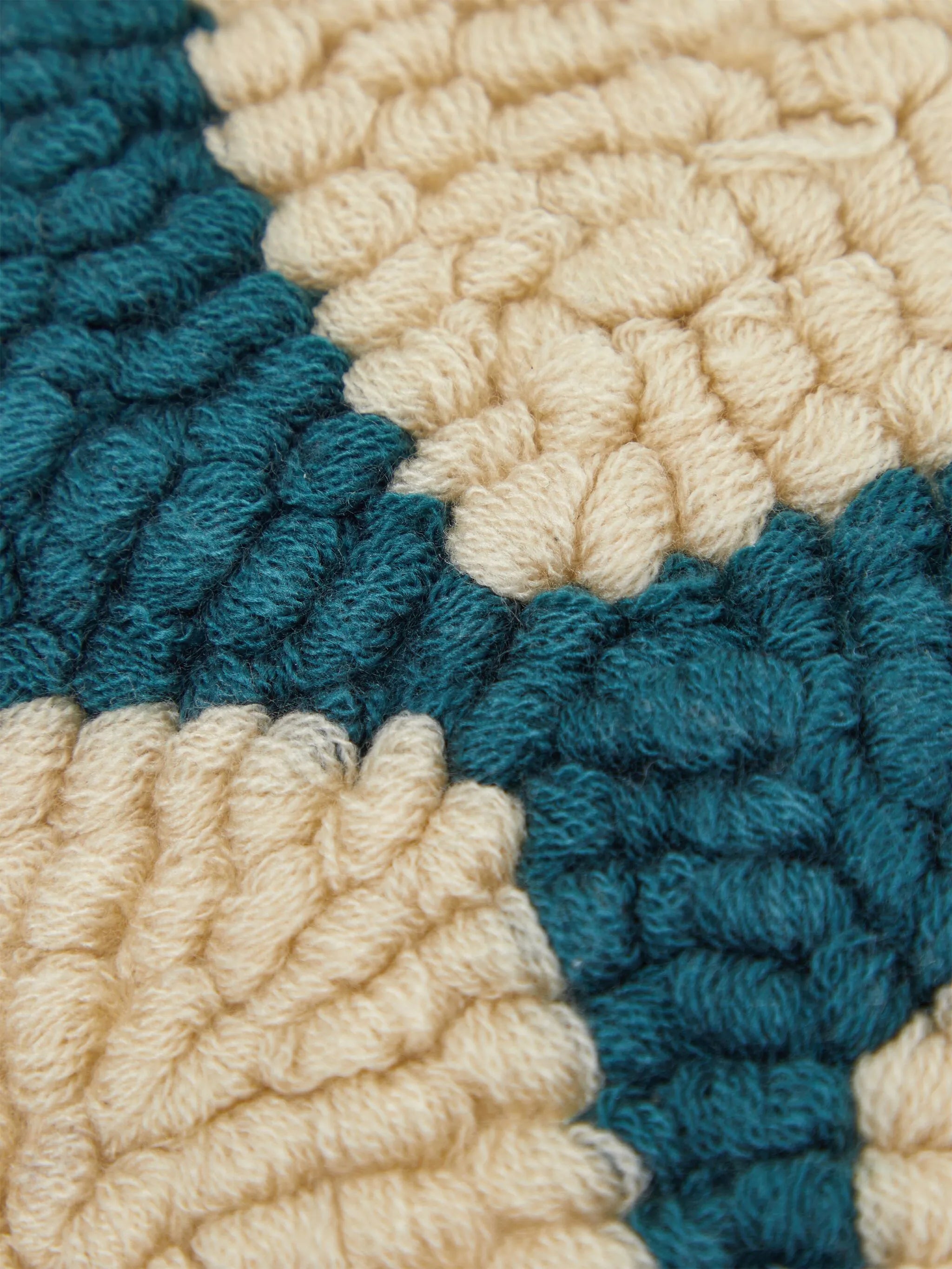 Ira Knotted cushion cover (30cm x 50cm)
