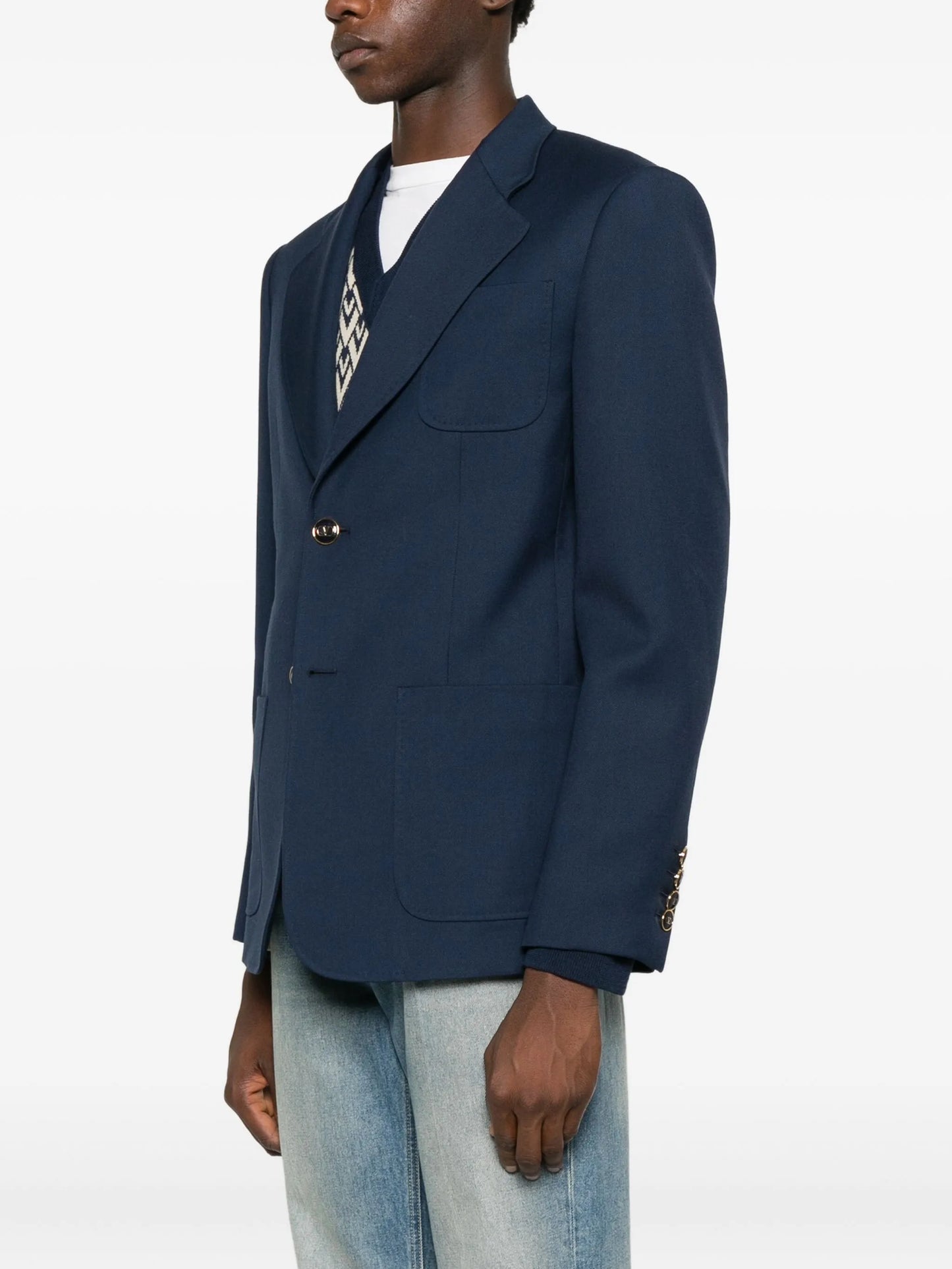 single-breasted jacket