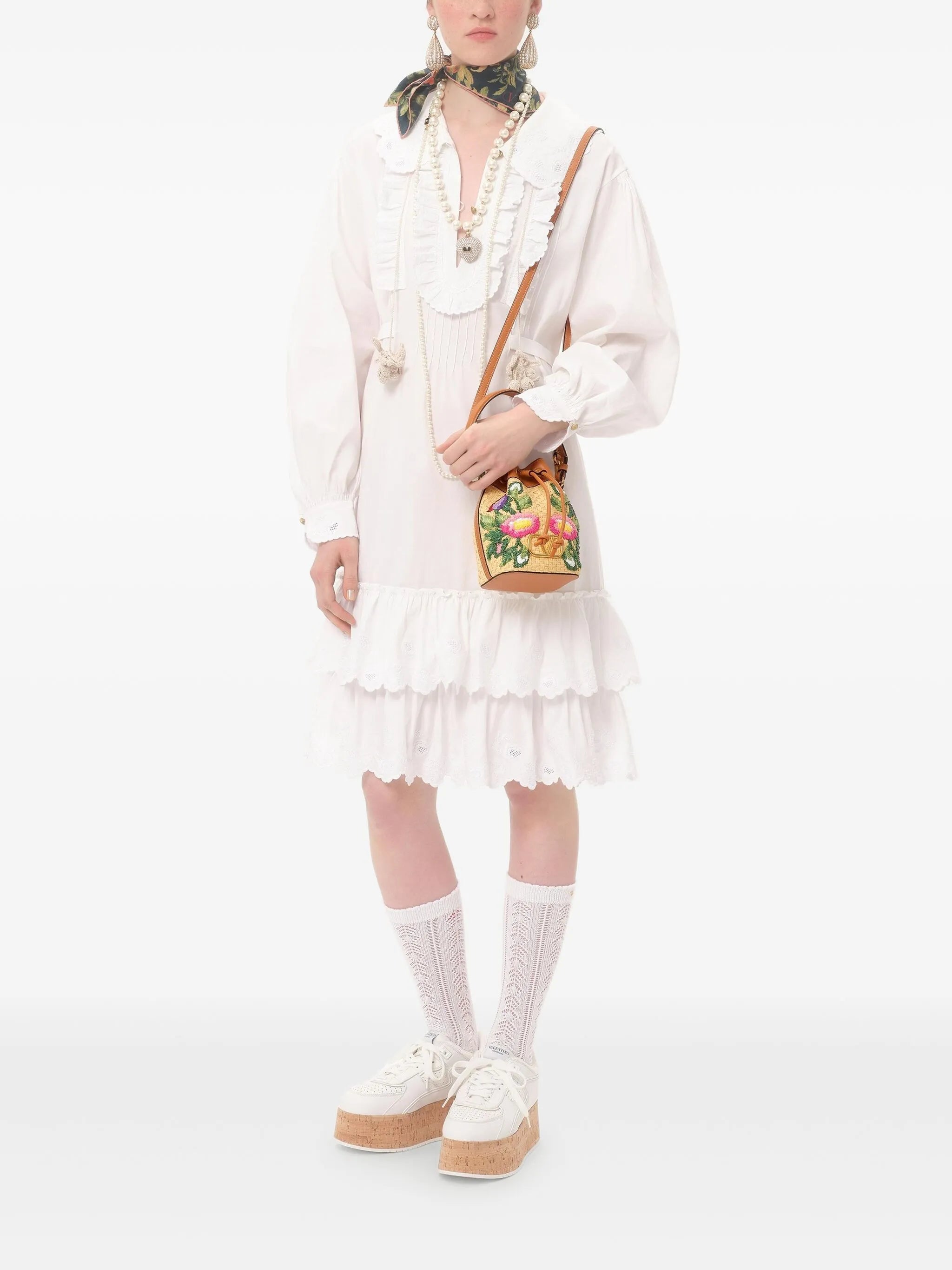mini VLogo Signature embroidered bucket bag