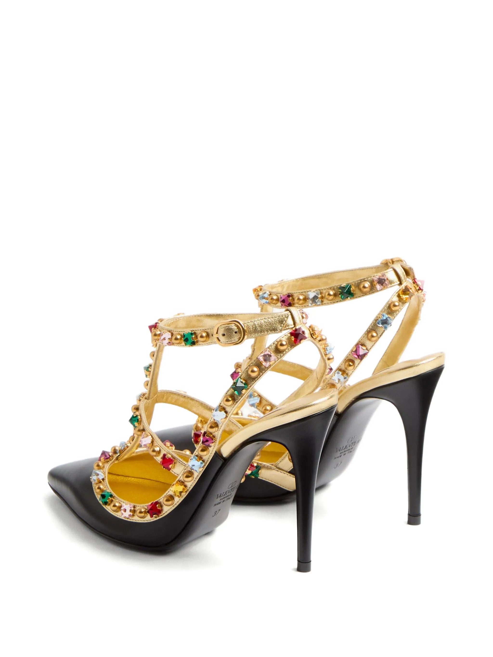 100mm Rockstud embellished pumps