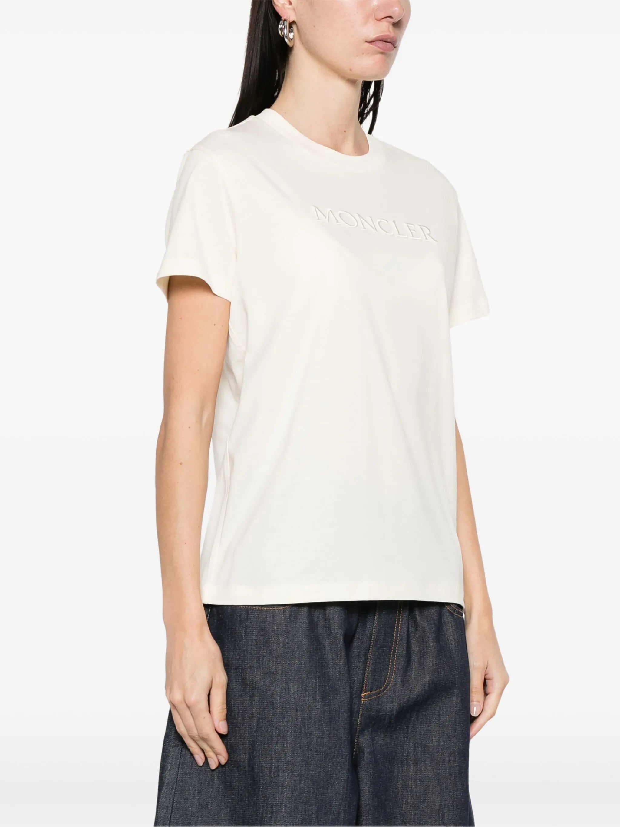 logo-embroidered T-shirt